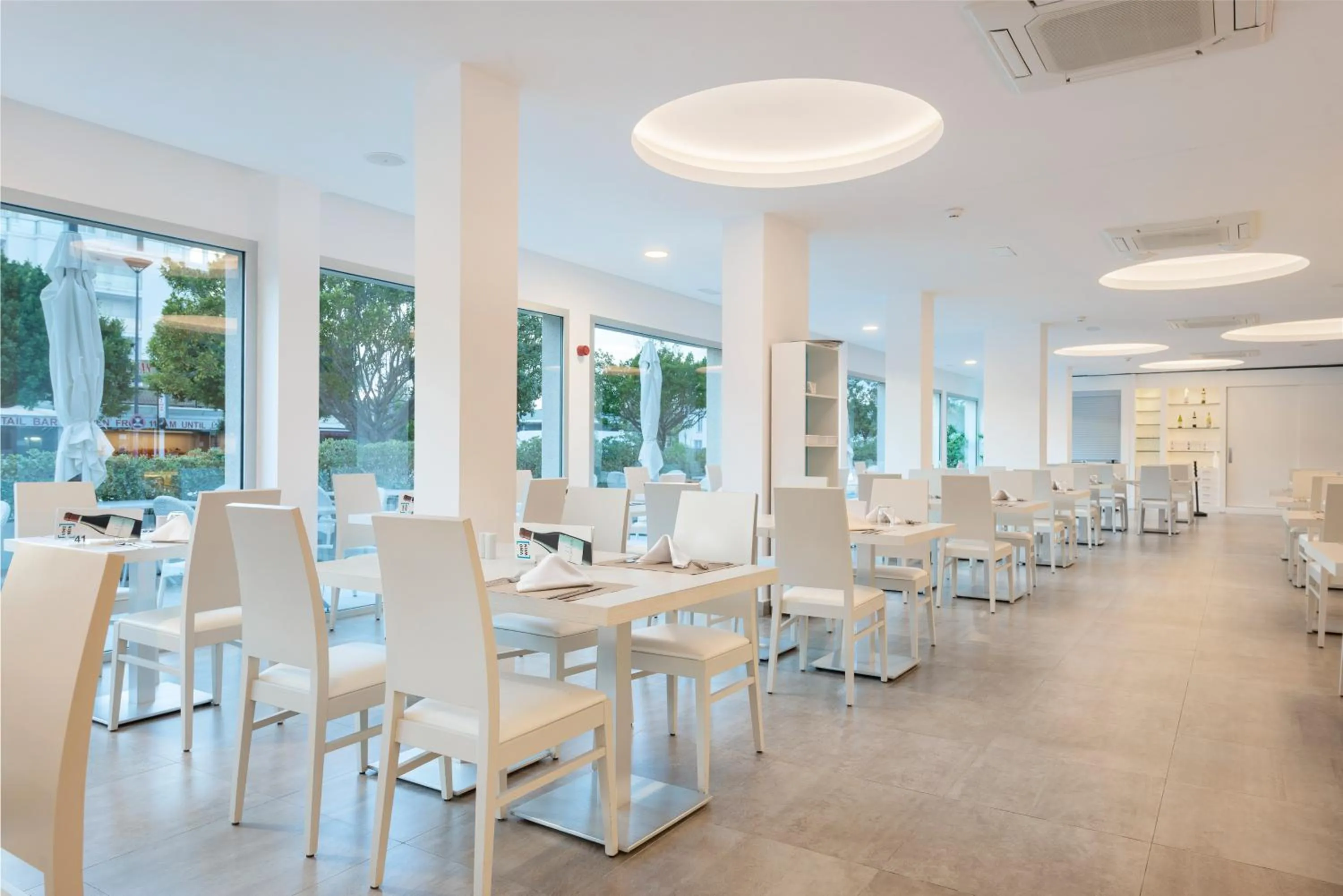 Restaurant/places to eat in Trendhotel Alcudia - Adults Only