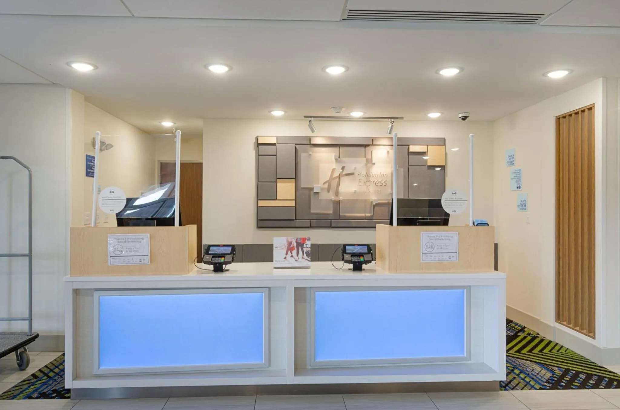 Property building in Holiday Inn Express & Suites - Abingdon by IHG