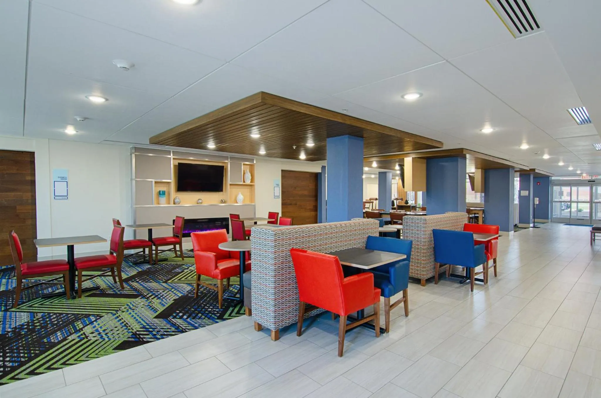 Breakfast in Holiday Inn Express & Suites - Abingdon by IHG