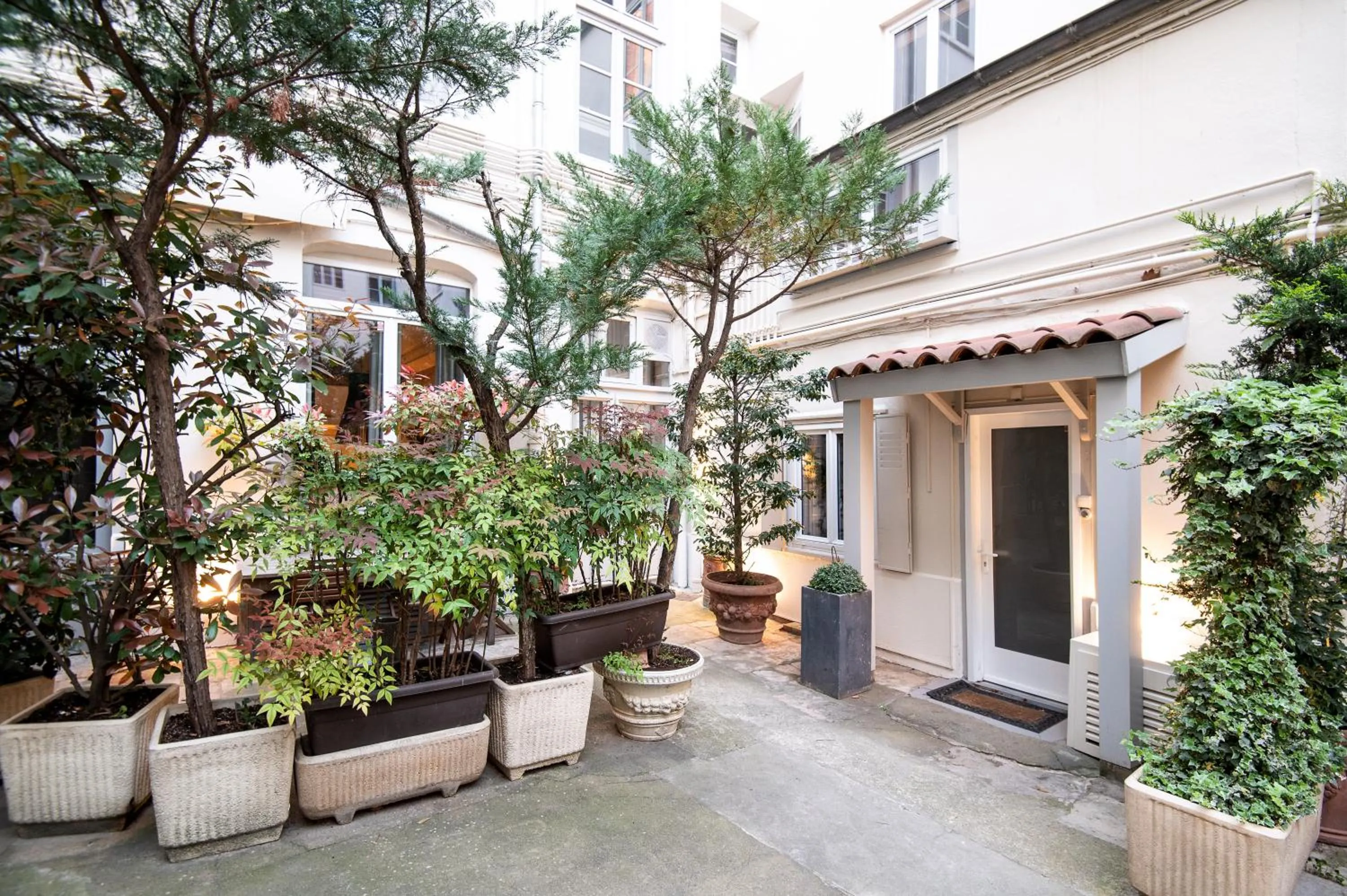 Patio in MHL - Maison Hotel Lyon