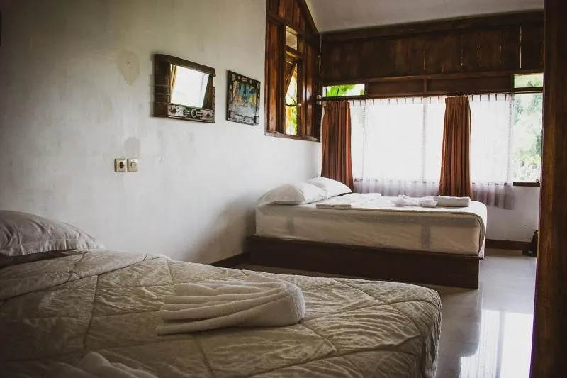 Bed in Taman Dolan Home & Resort