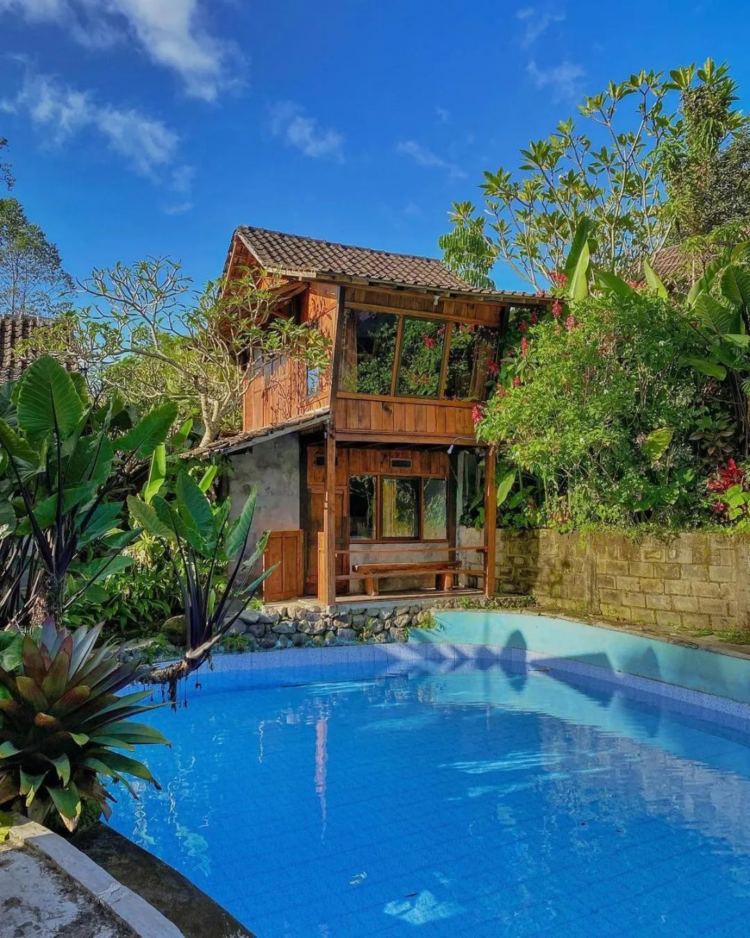 Pool view in Taman Dolan Home & Resort