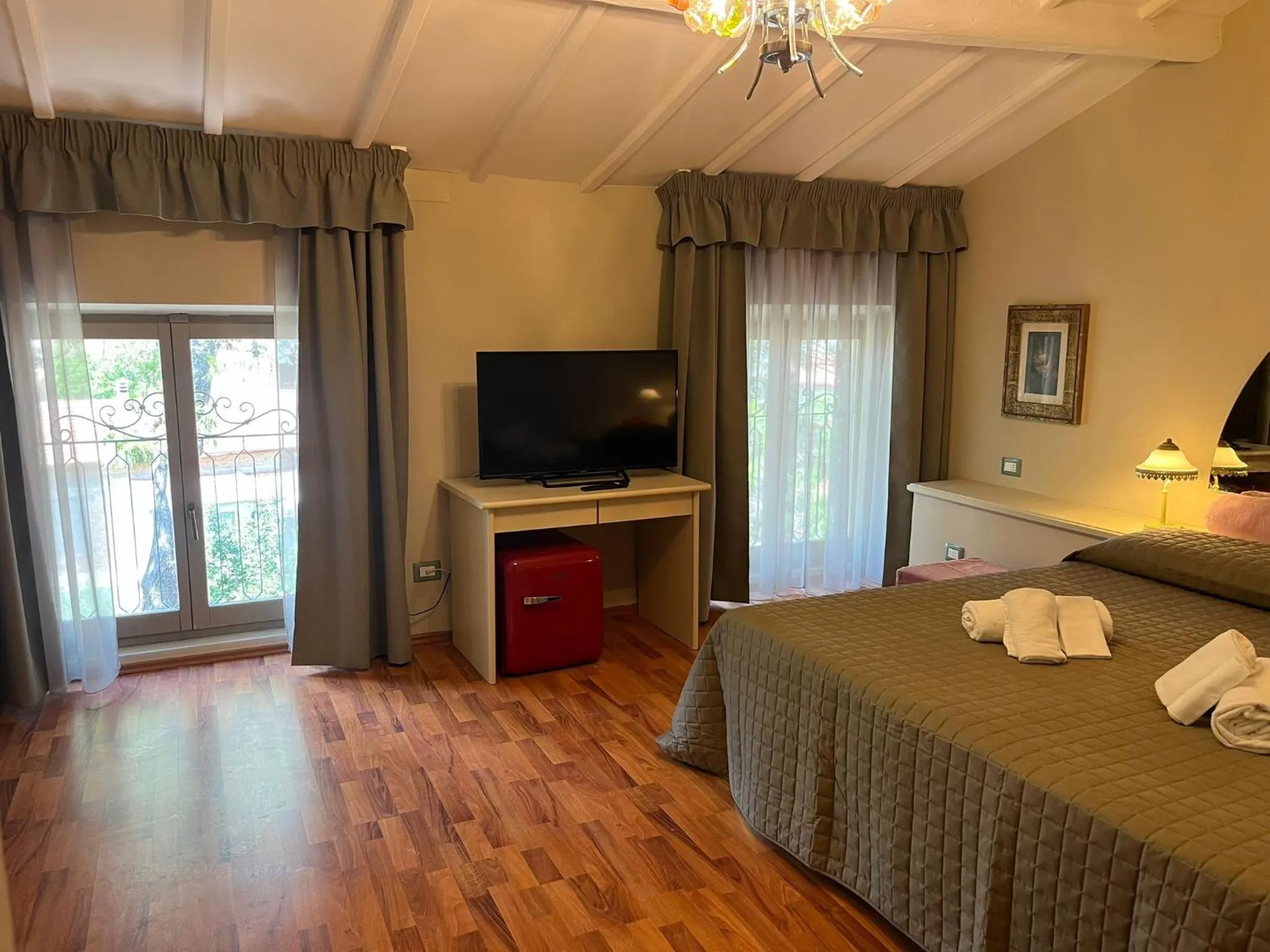 Photo of the whole room, Bed in Hotel Villa dei Pini