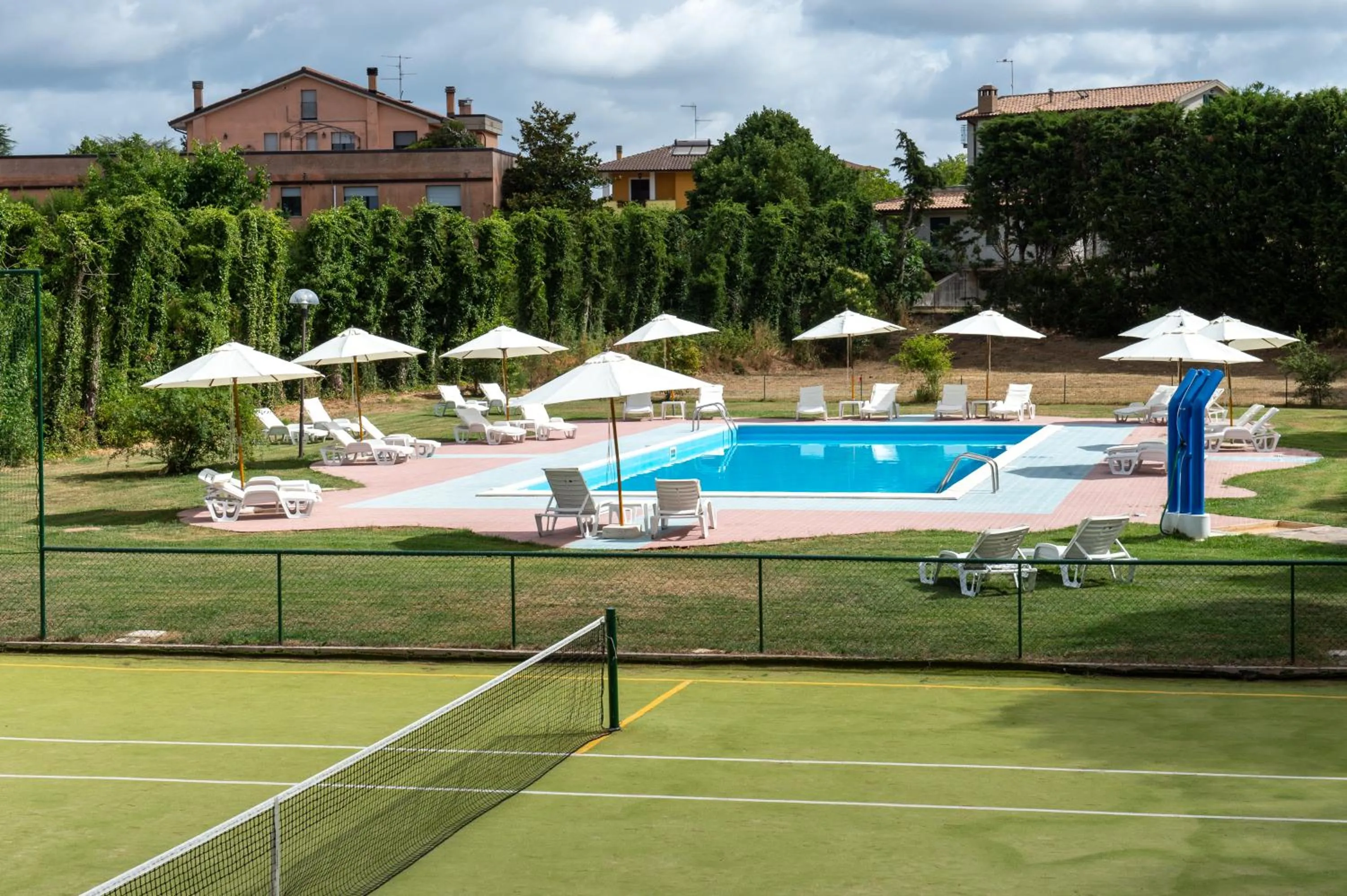 Swimming pool in Hotel Villa dei Pini