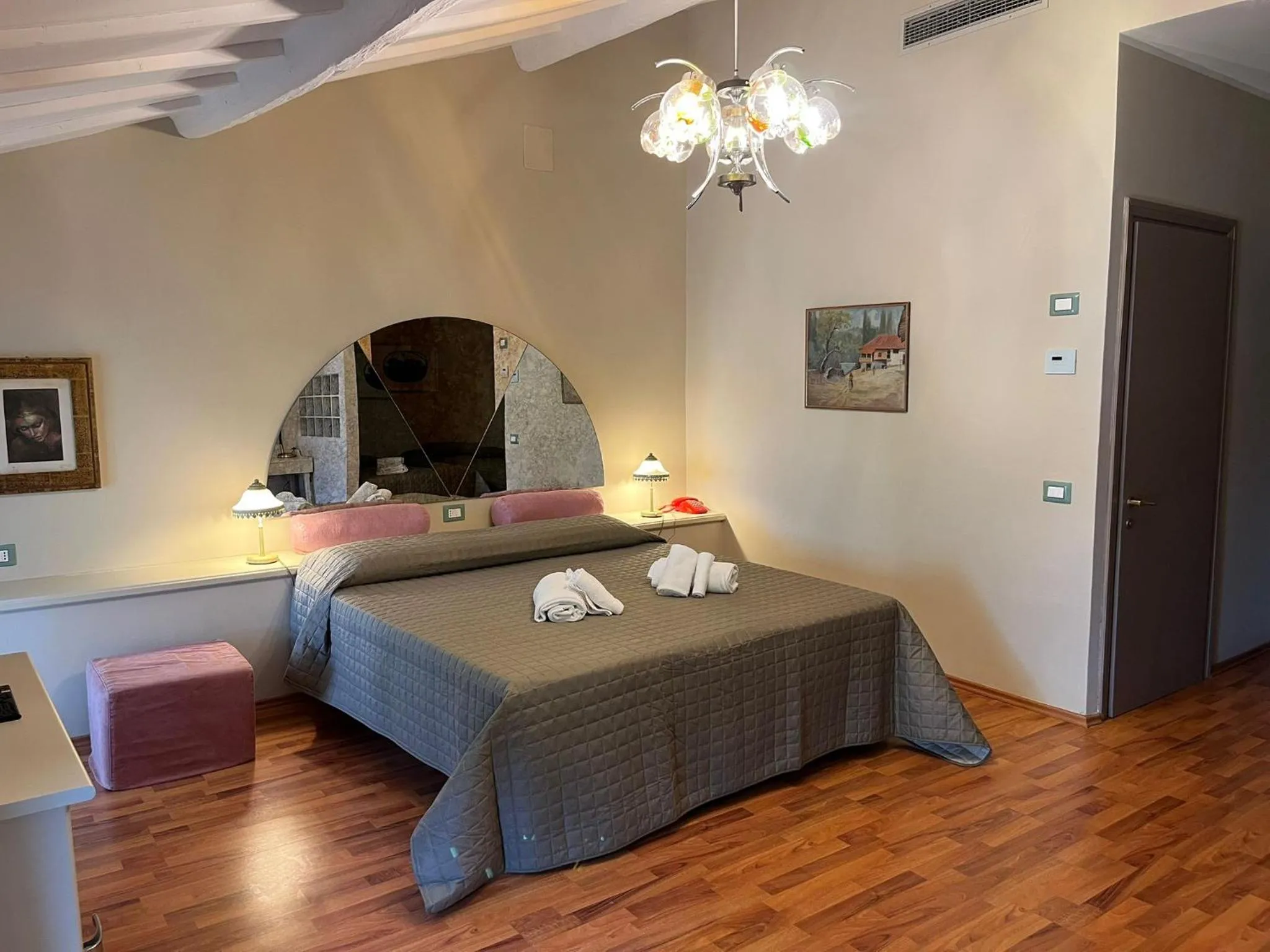 Photo of the whole room, Bed in Hotel Villa dei Pini