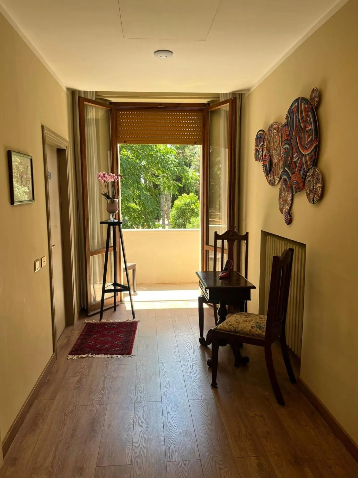 Decorative detail in Hotel Villa dei Pini