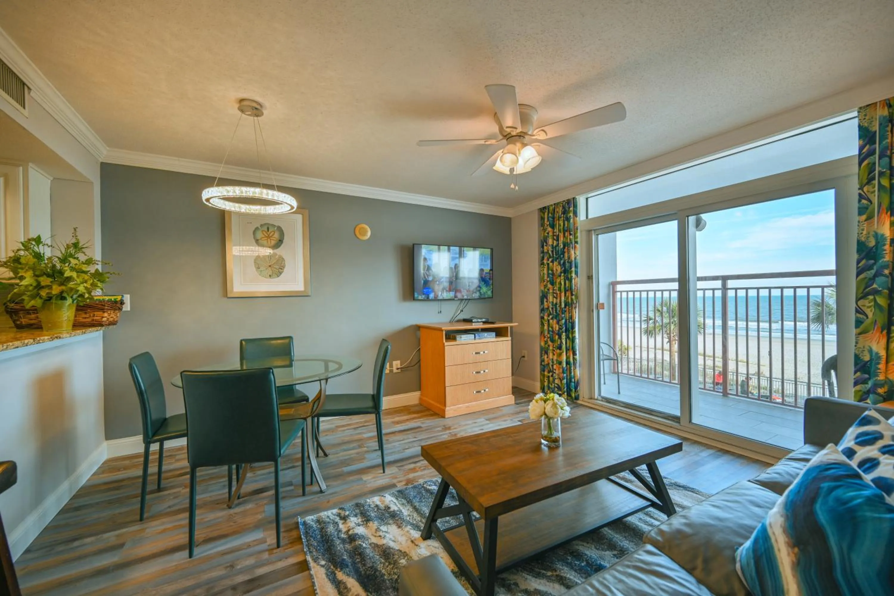 Balcony/Terrace in A Piece of Paradise, Newly Renovated