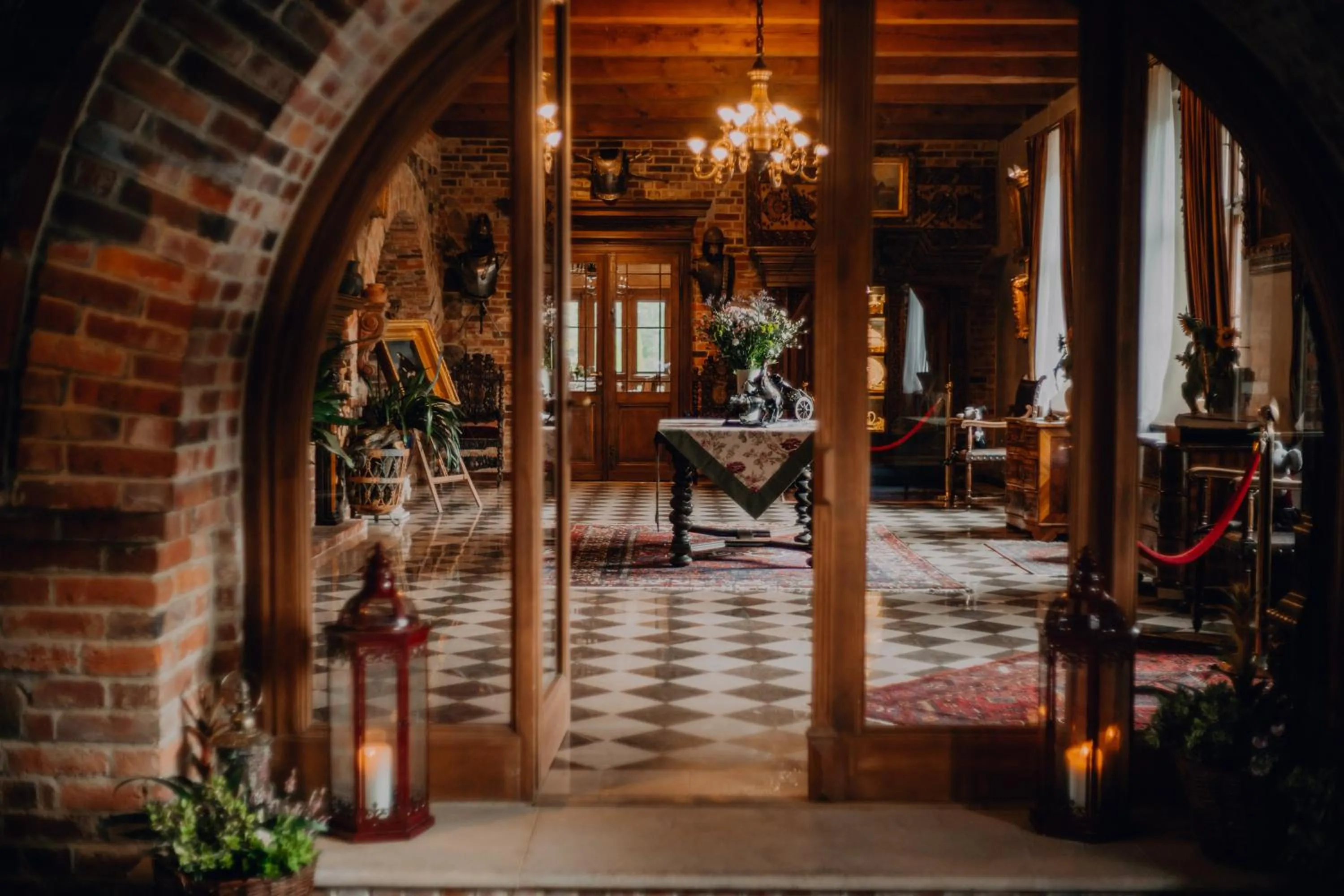 Lobby or reception in Żabi Dwór - HOTEL - RESTAURACJA - SPA