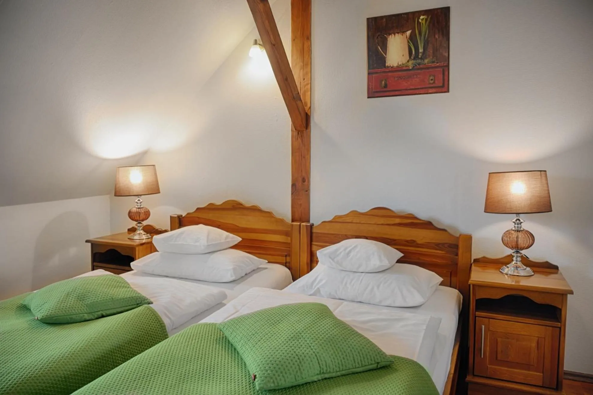 Bed in Żabi Dwór - HOTEL - RESTAURACJA - SPA