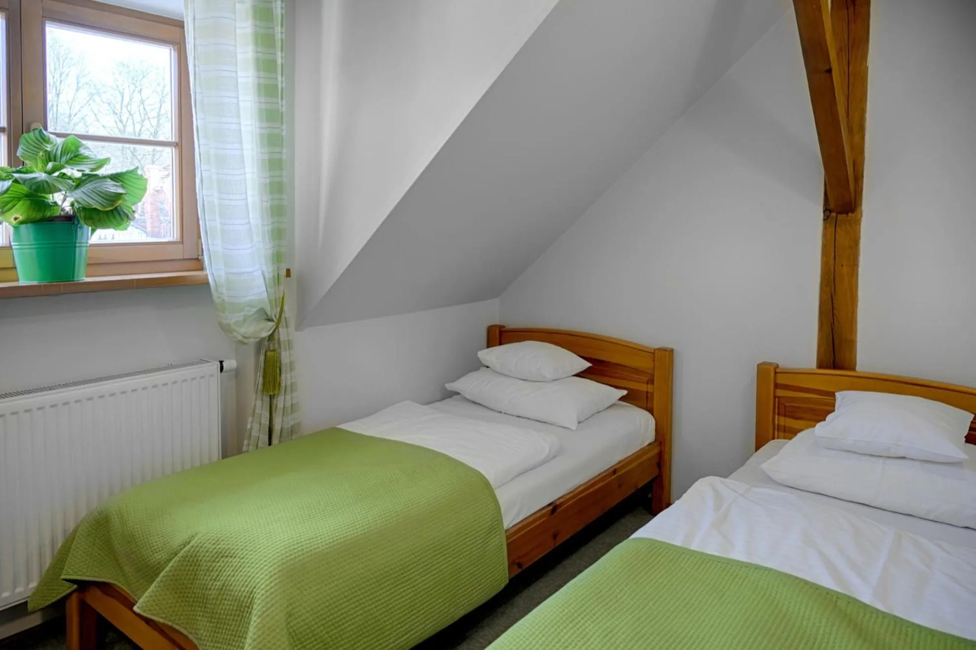 Bed in Żabi Dwór - HOTEL - RESTAURACJA - SPA