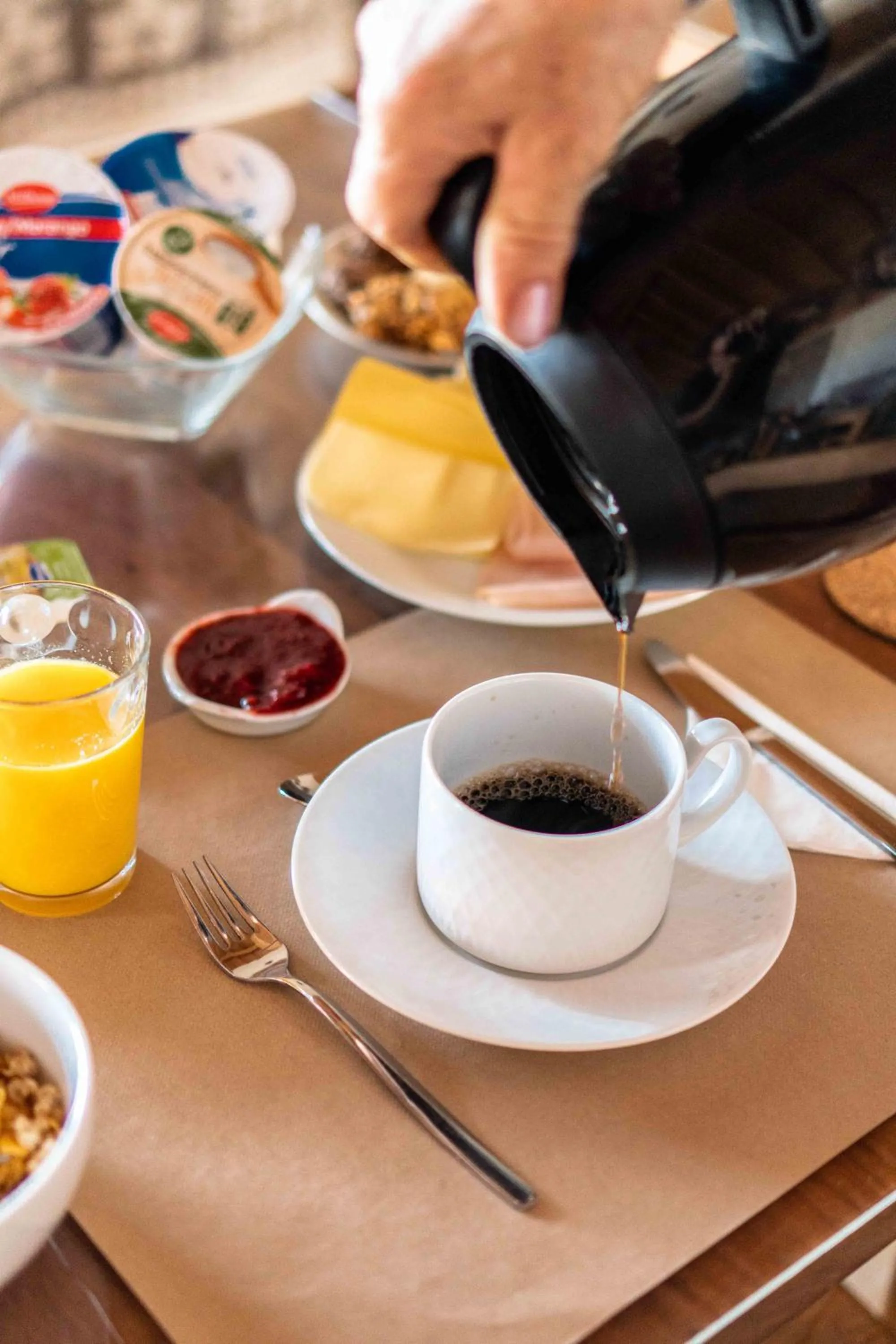 Breakfast in Refugio Das Origens