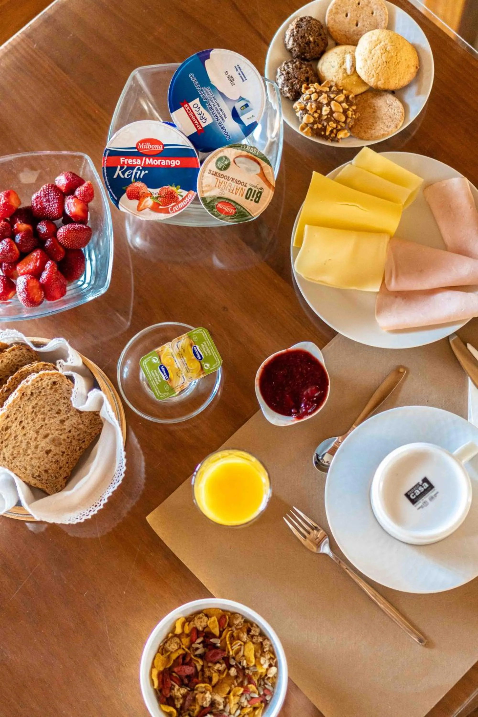 Breakfast in Refugio Das Origens