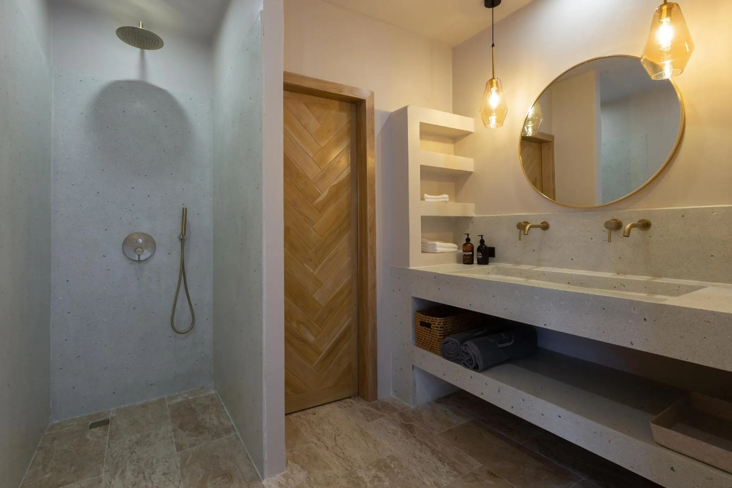 Shower in Cielo Boutique Hotel & Spa Samui