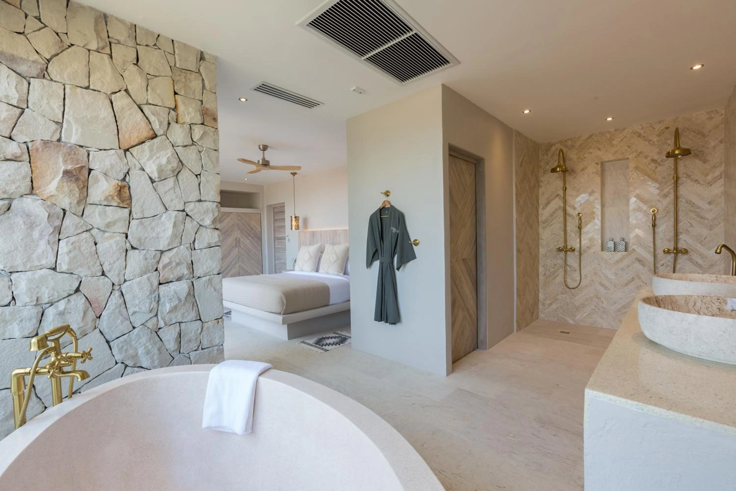 Bathroom, Bed in Cielo Boutique Hotel & Spa Samui