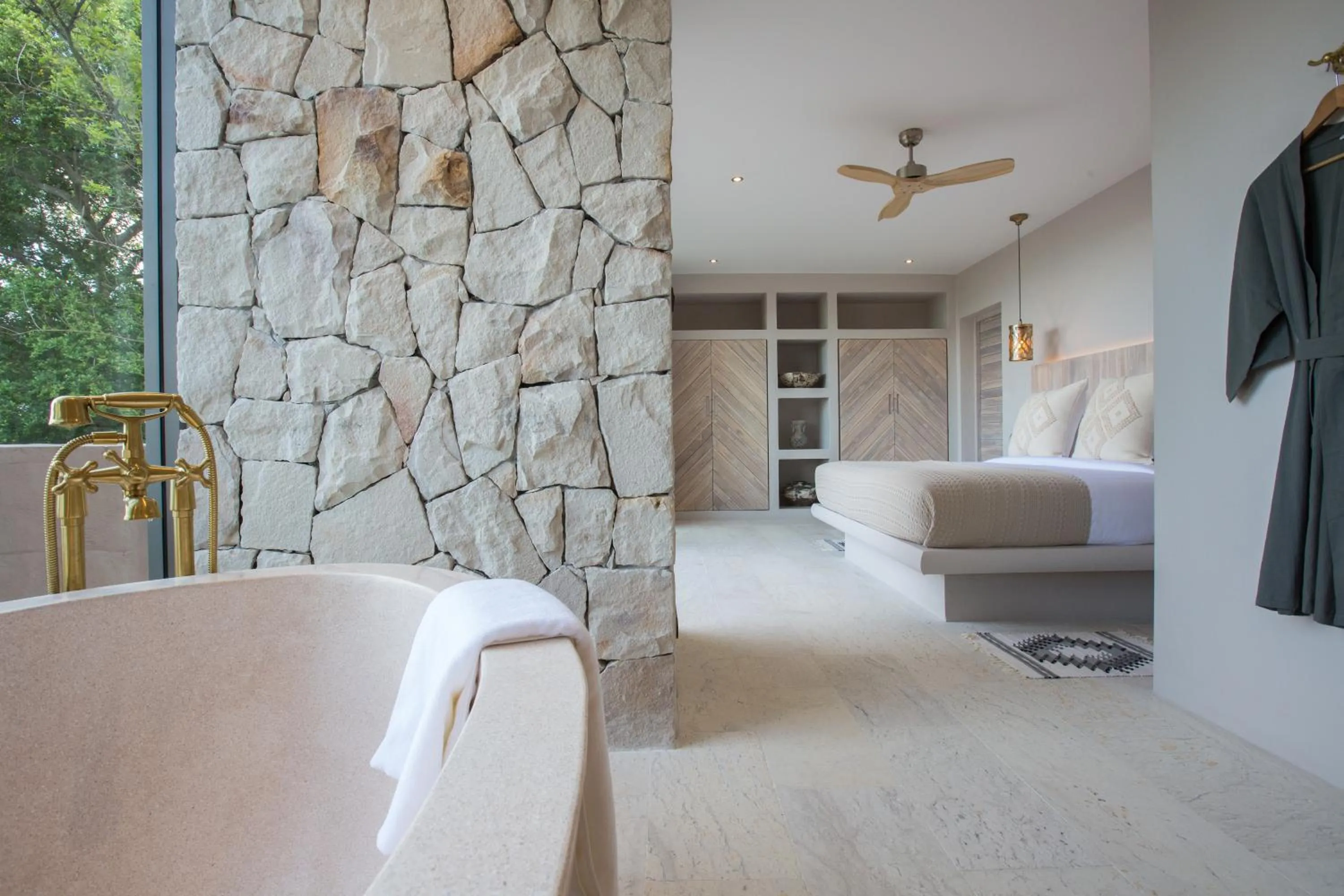 Bathroom, Bed in Cielo Boutique Hotel & Spa Samui