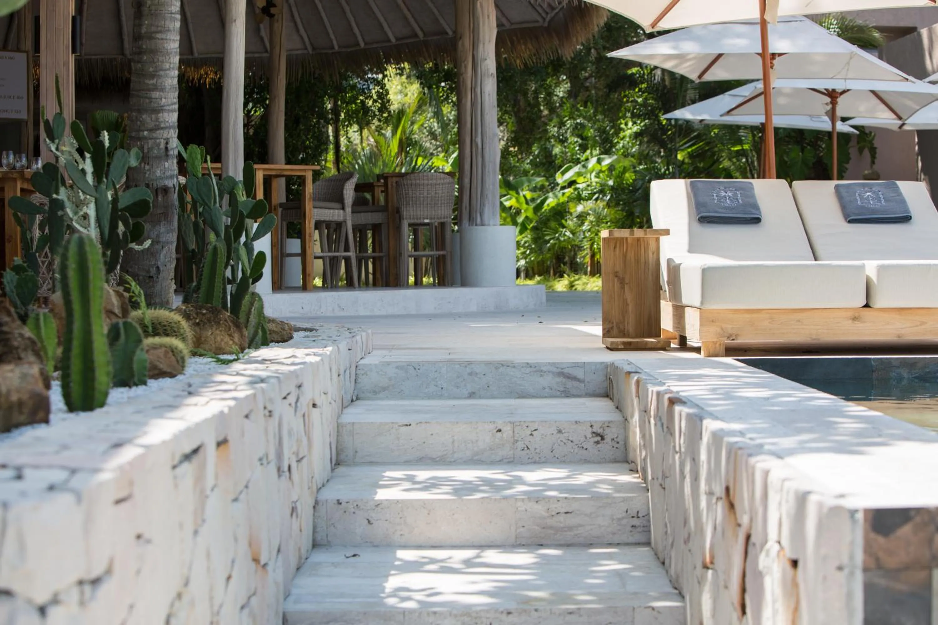 Restaurant/places to eat in Cielo Boutique Hotel & Spa Samui