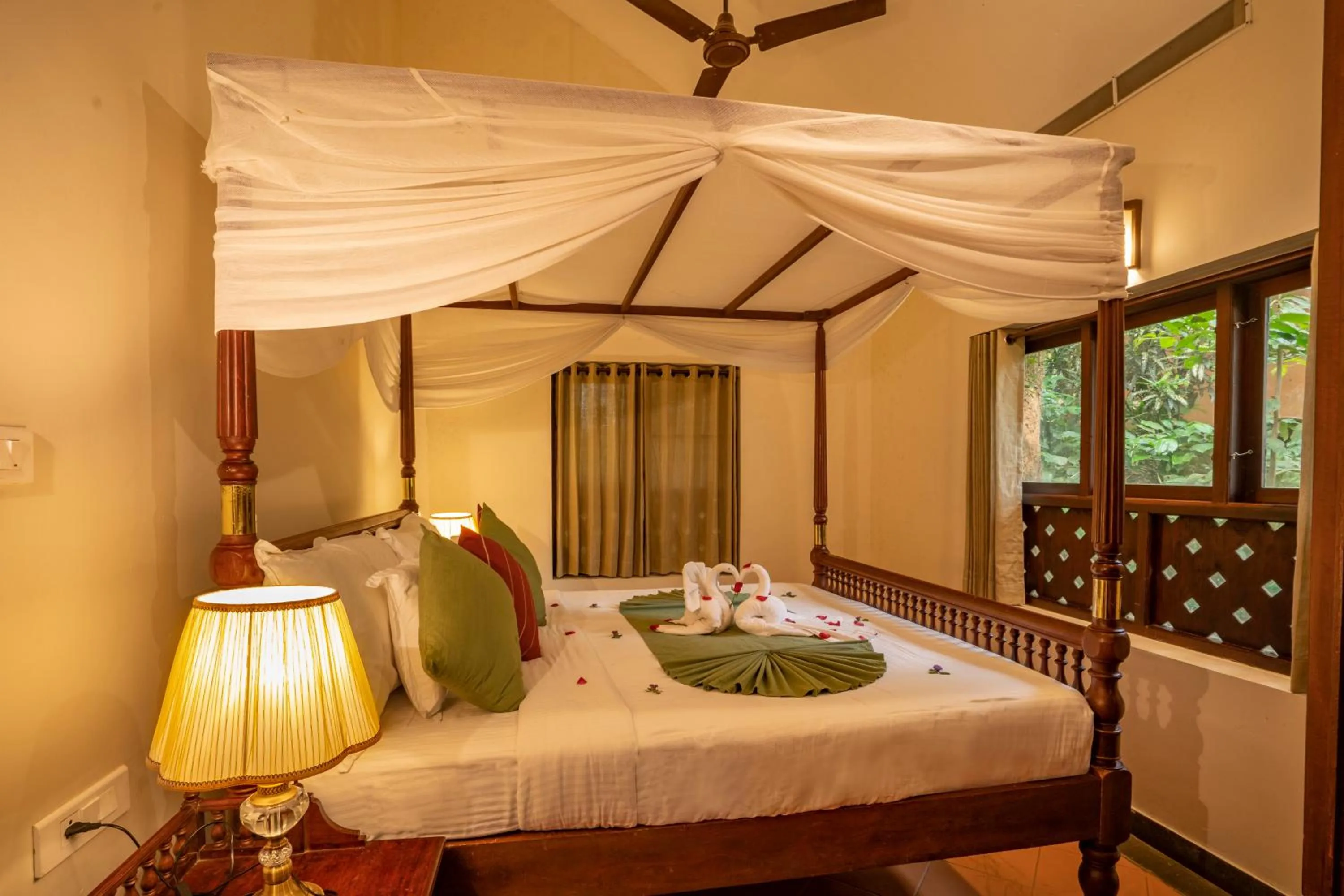 Bed in Vythiri Mist Resort