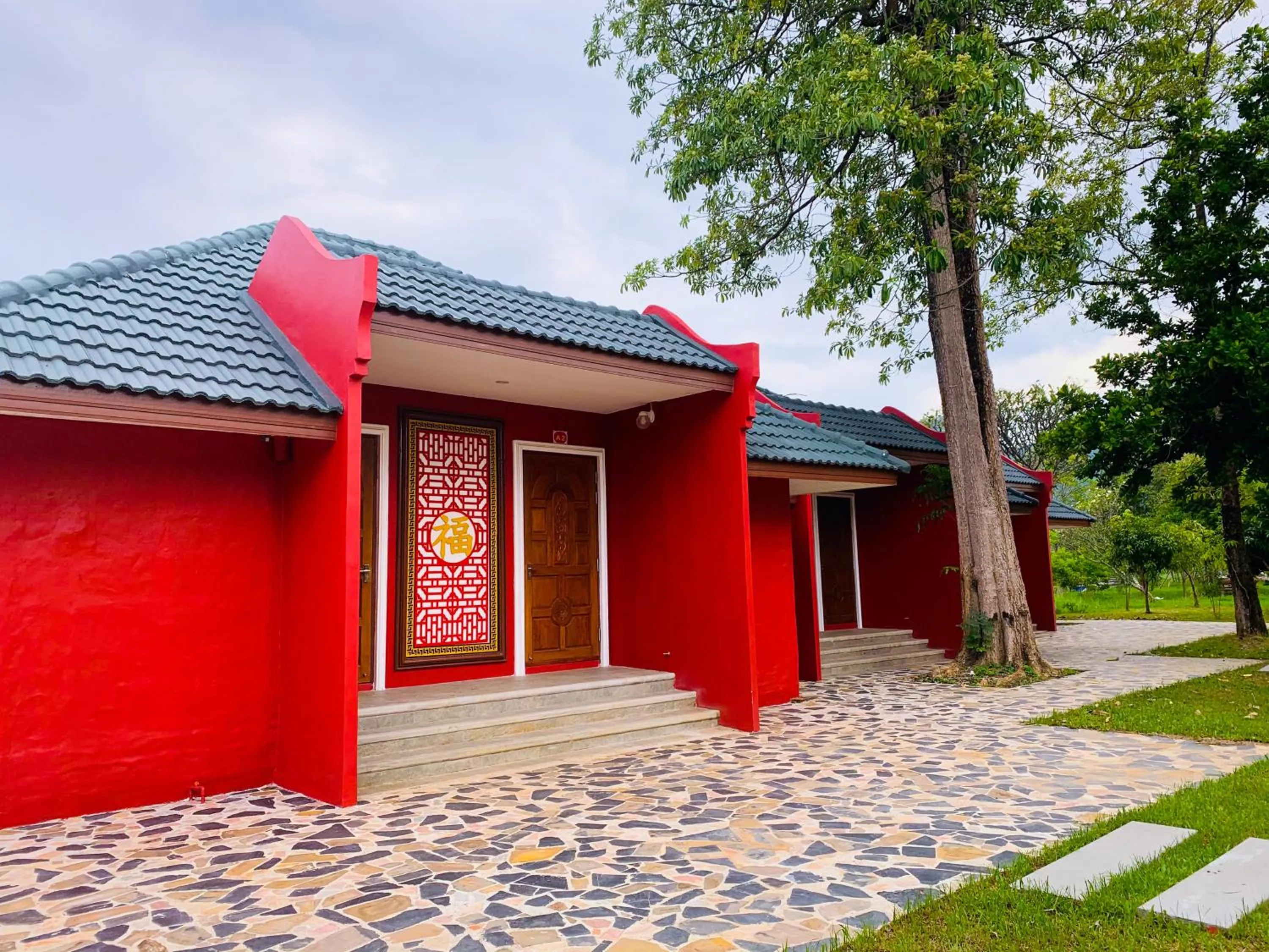 Property building in Kasem Island Resort