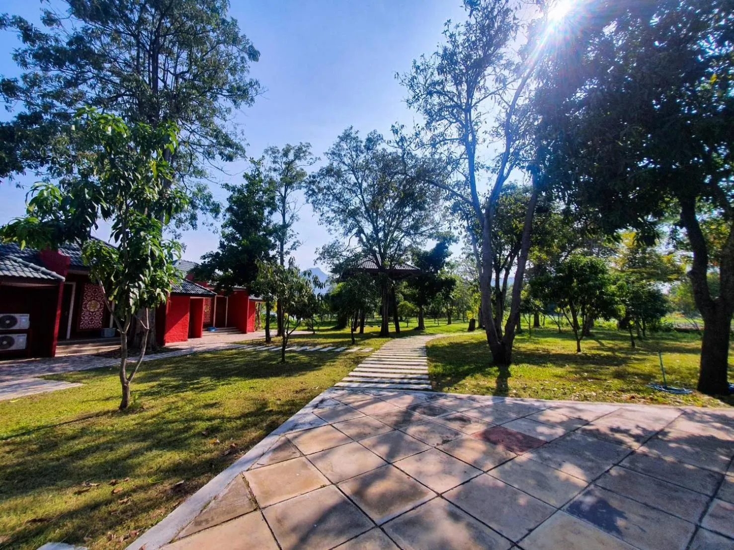 Garden in Kasem Island Resort