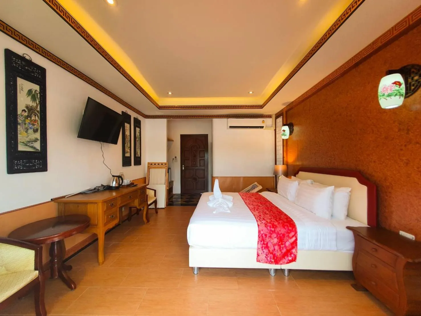 Photo of the whole room, Bed in Kasem Island Resort