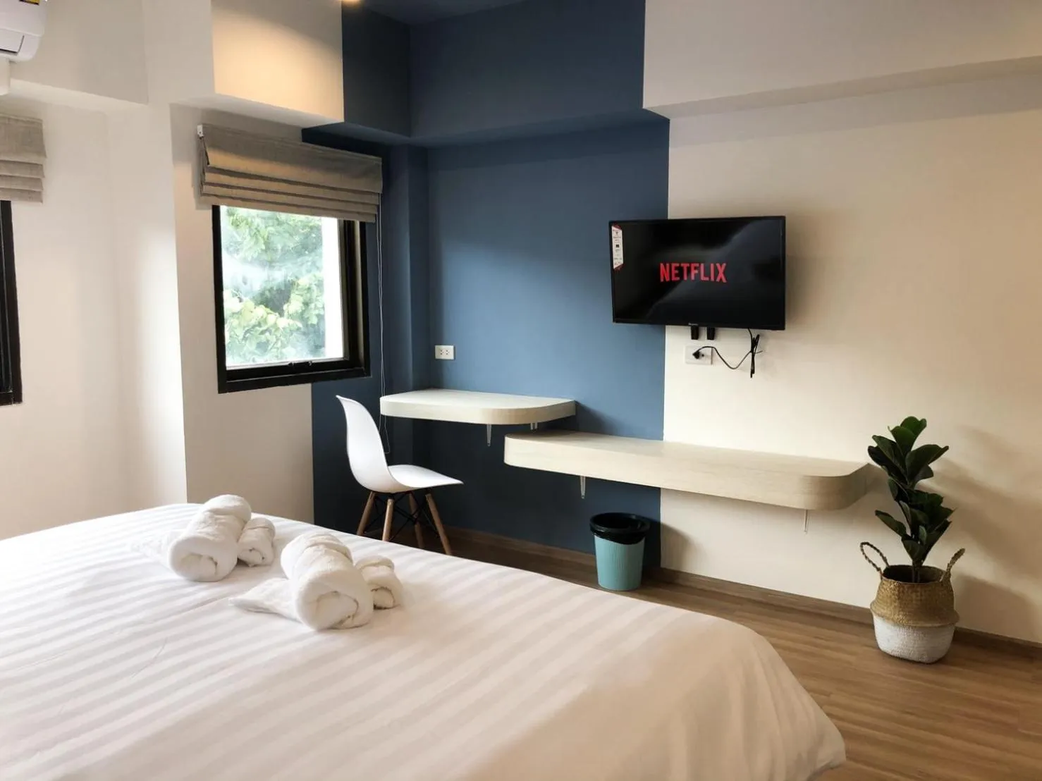 Bed in Saffron Hill Minburi