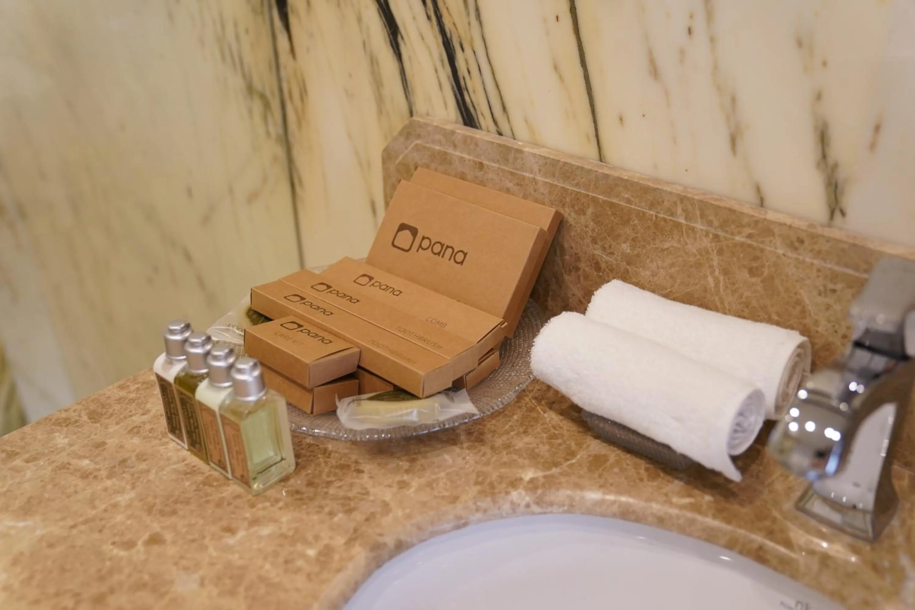 Bathroom in Kainar Hotel