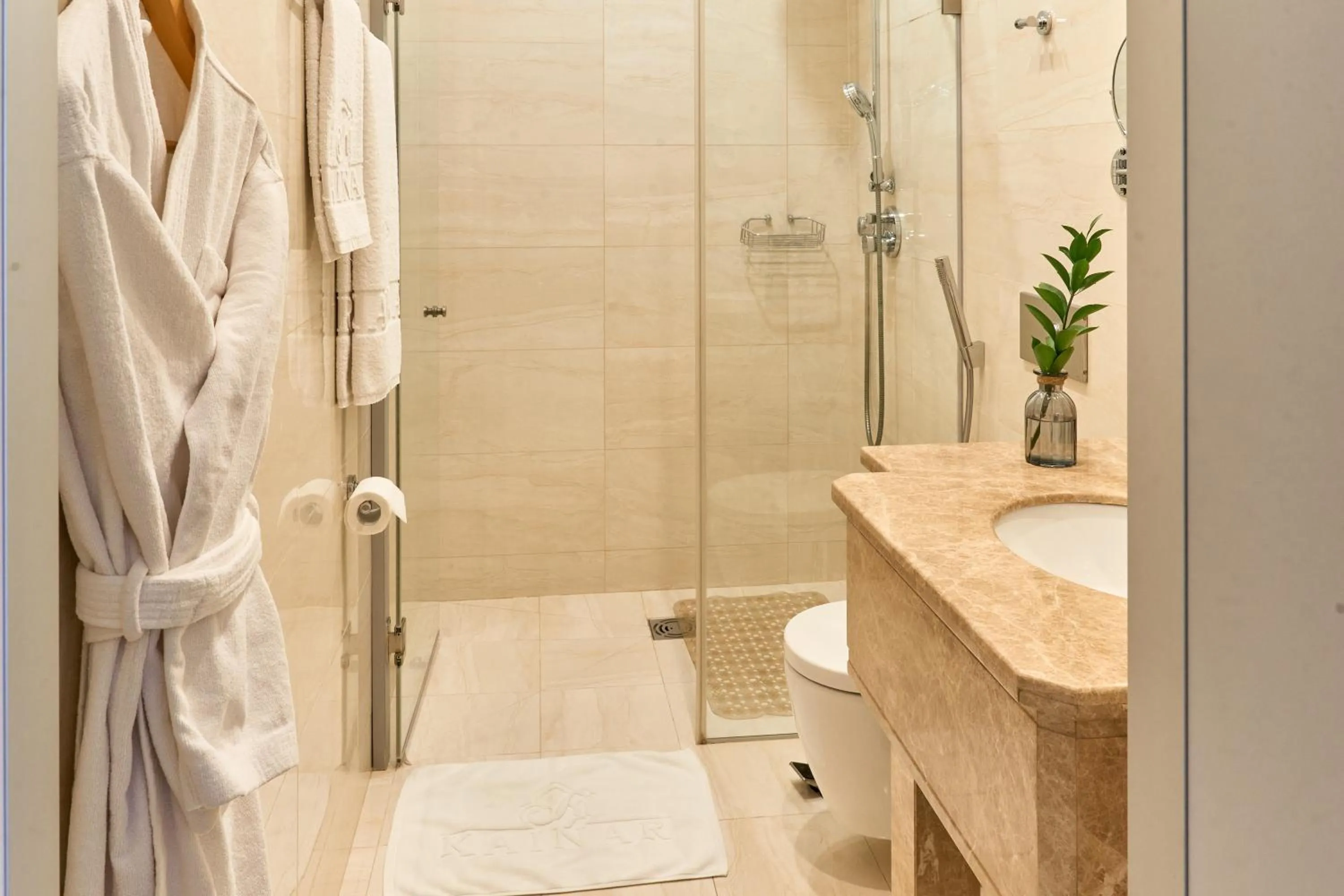 Bathroom in Kainar Hotel