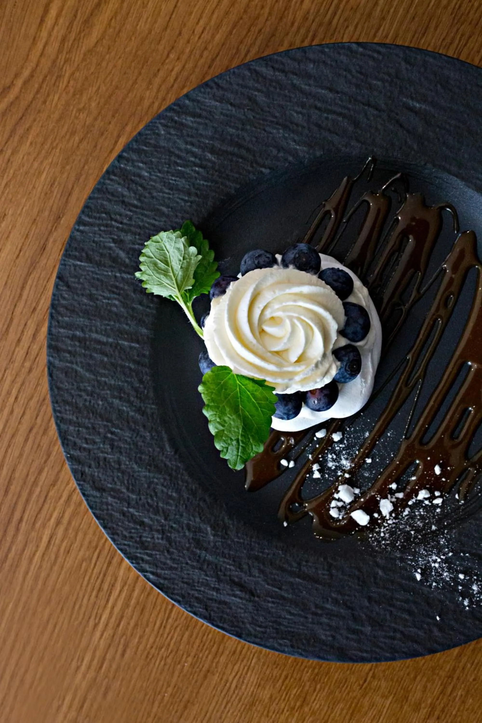 Restaurant/places to eat in Ilola Inn