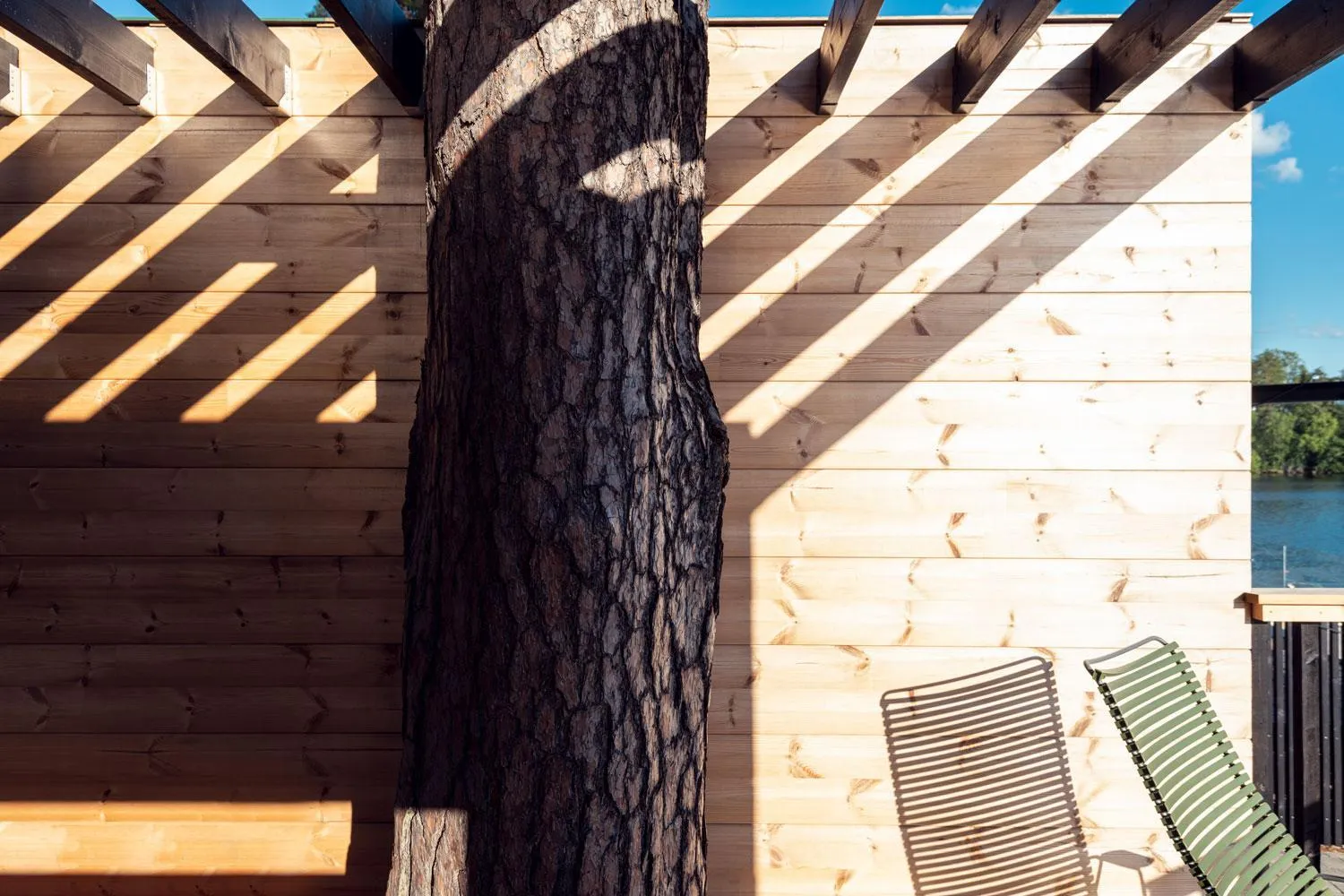 Property building in Ilola Inn