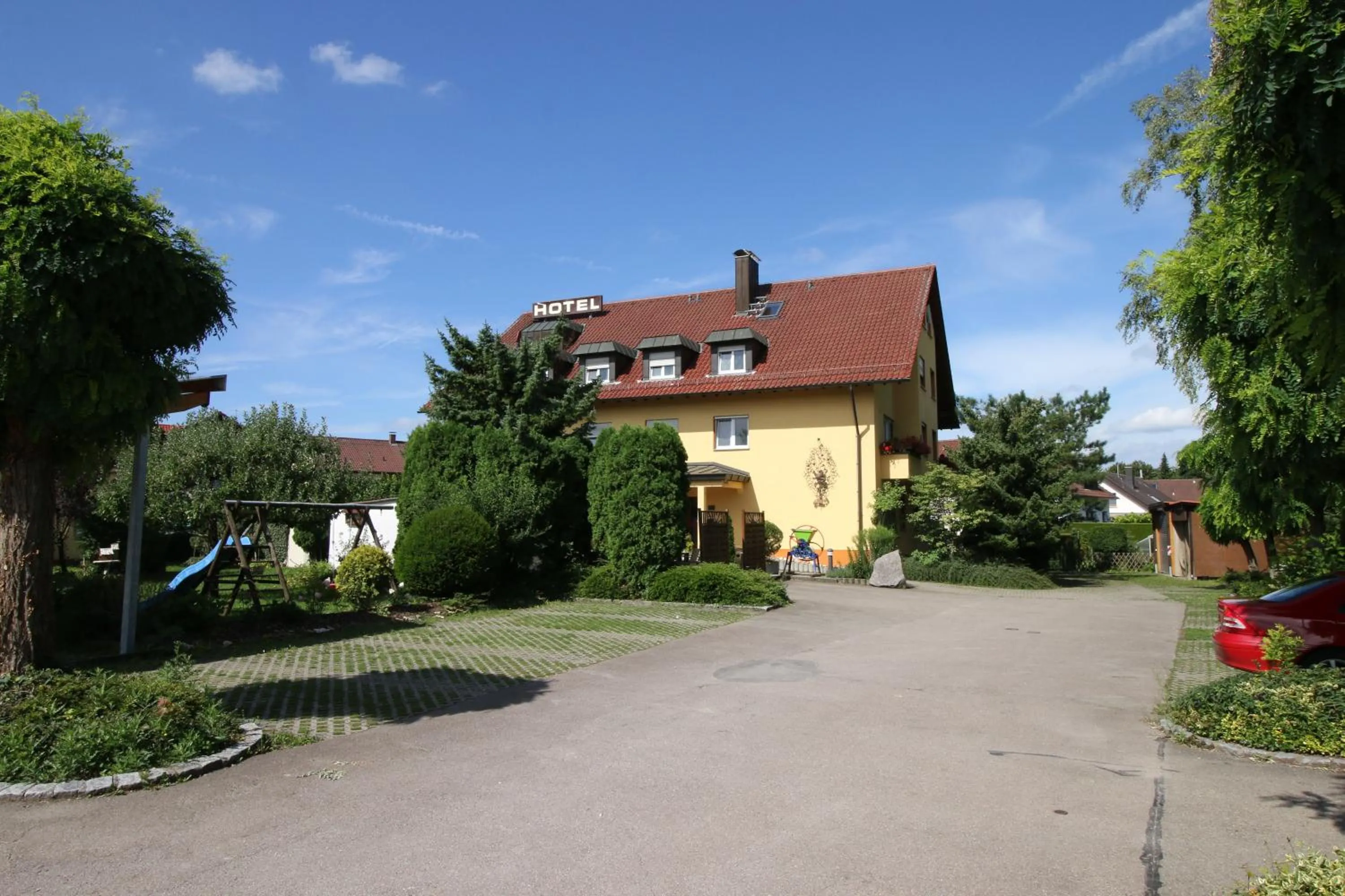 Property building in Hotel-Restaurant und Gästehaus Löwen