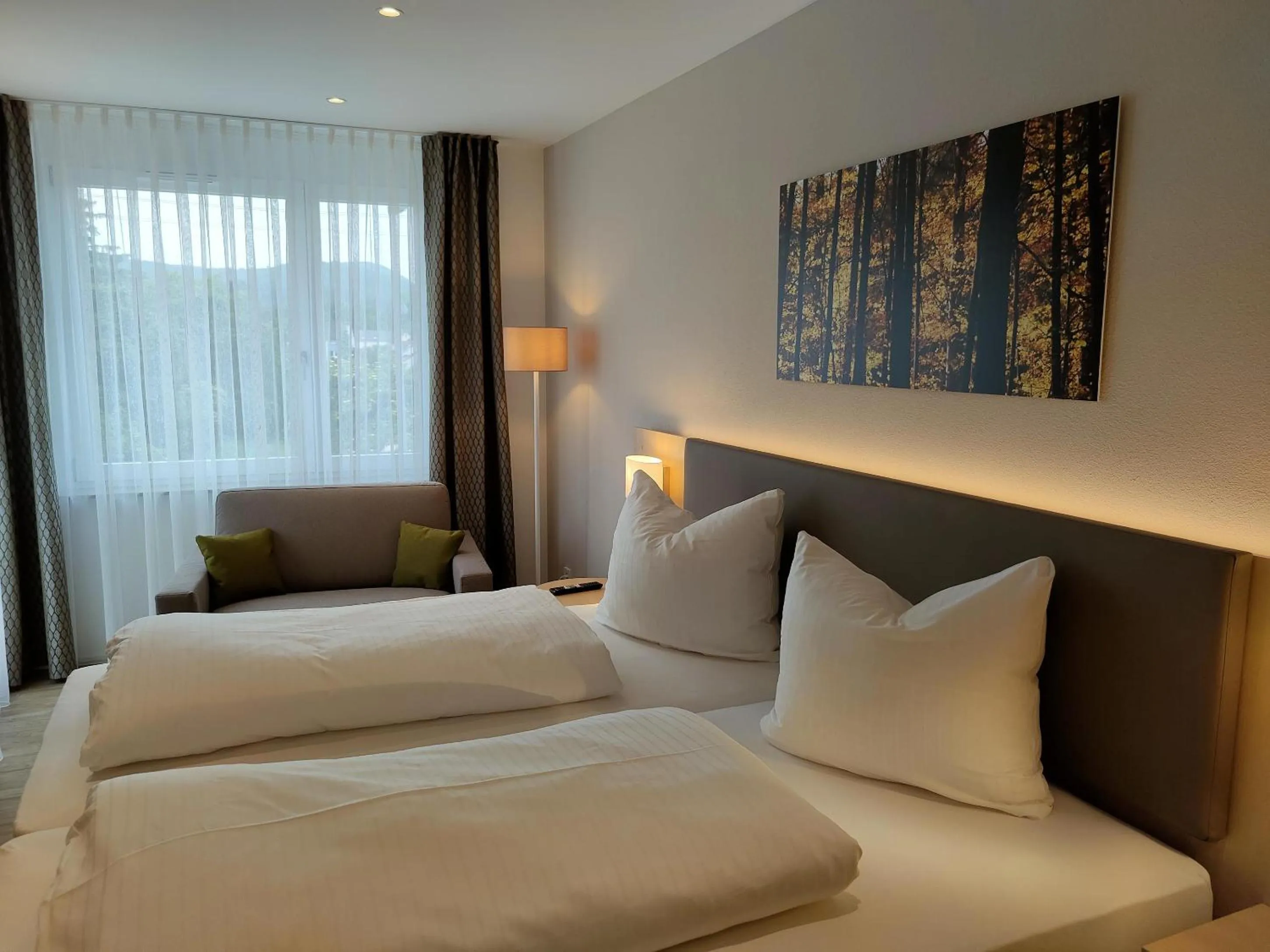 Photo of the whole room, Bed in Hotel-Restaurant und Gästehaus Löwen