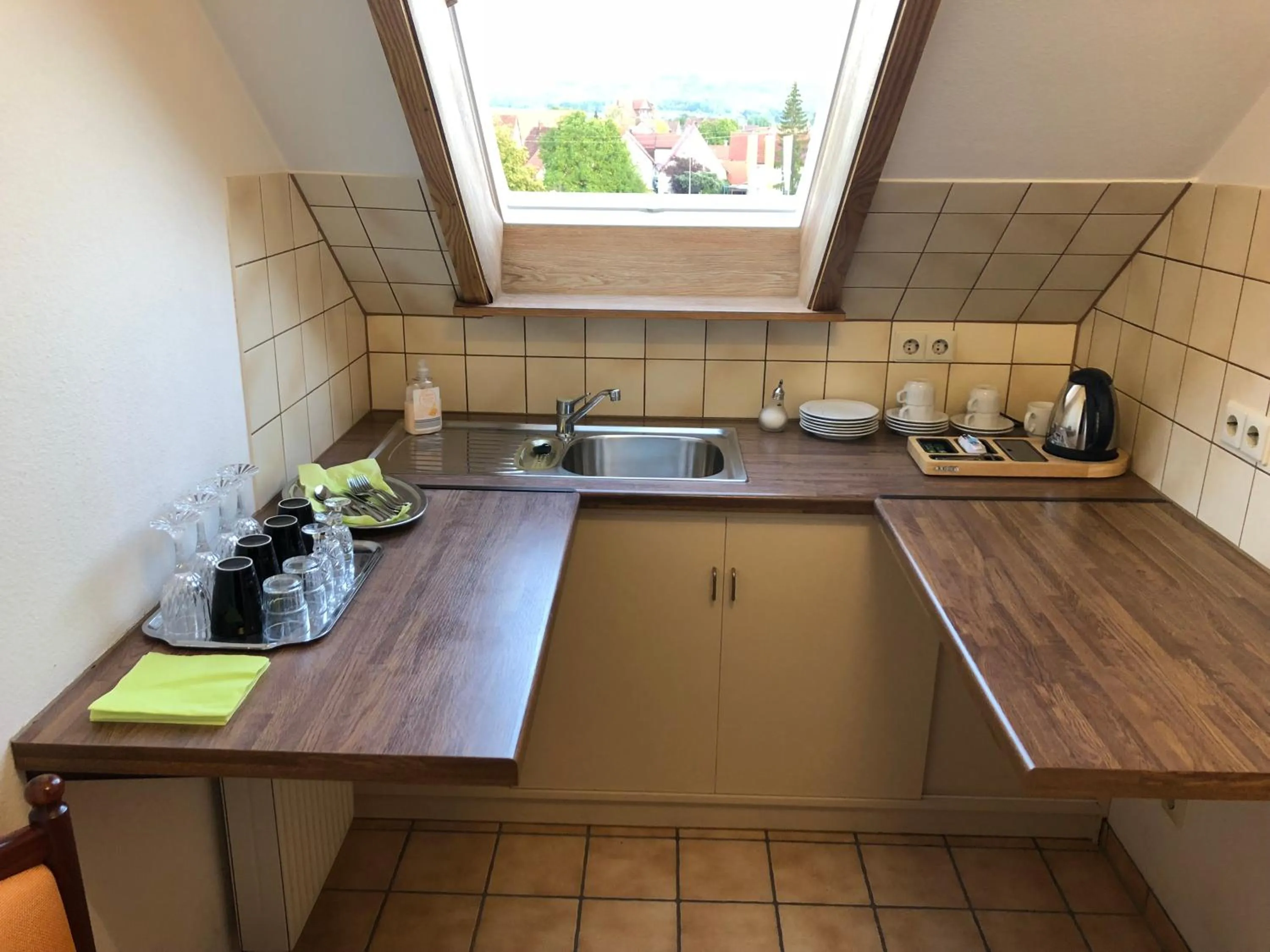 Kitchen or kitchenette in Hotel-Restaurant und Gästehaus Löwen