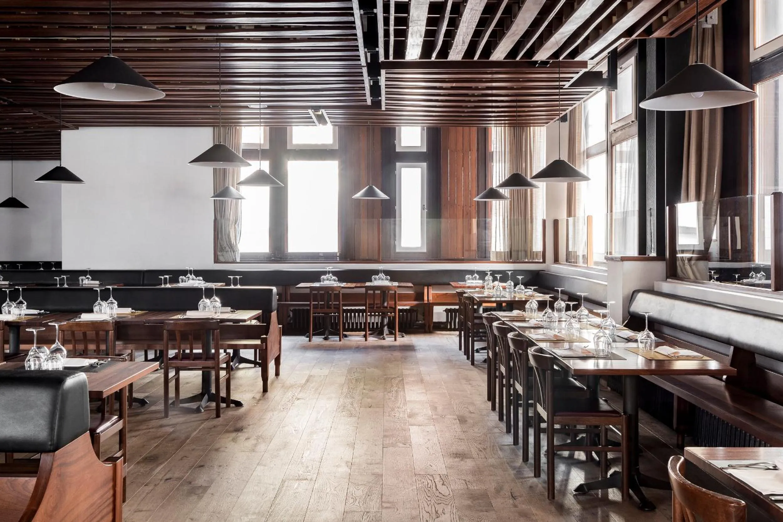 Restaurant/places to eat in Hotel Boite