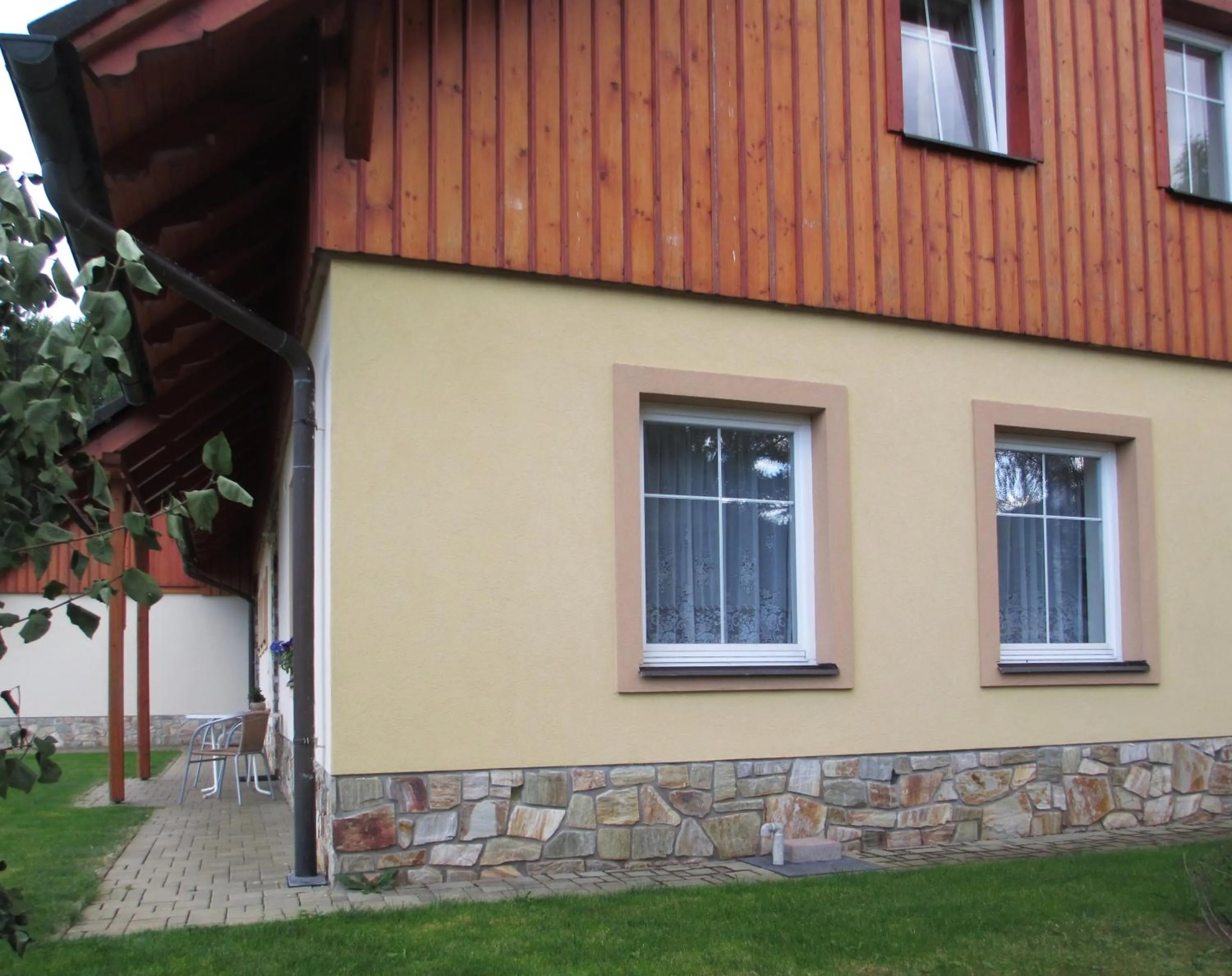 Apartman 300