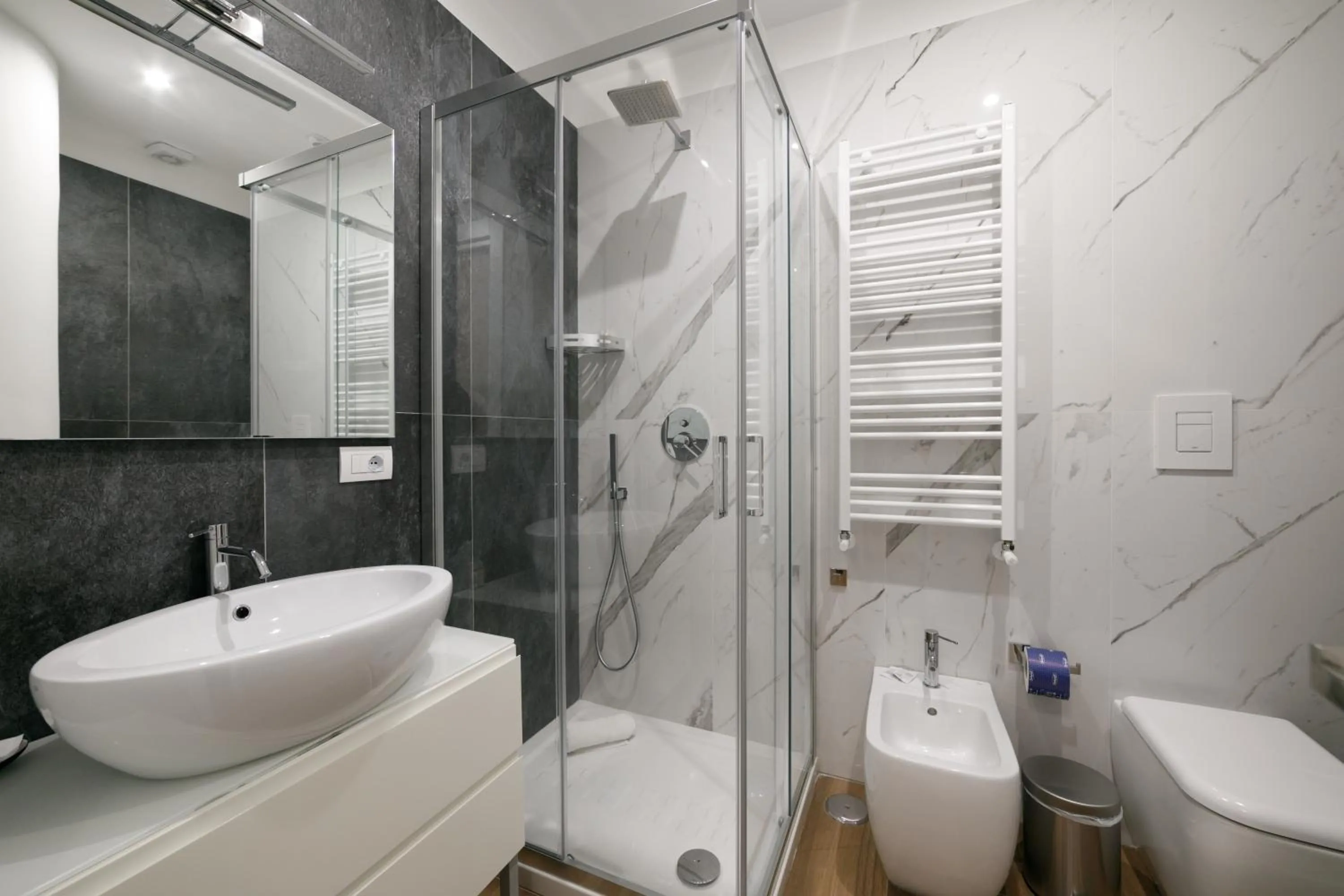 Bathroom in Toledo Place