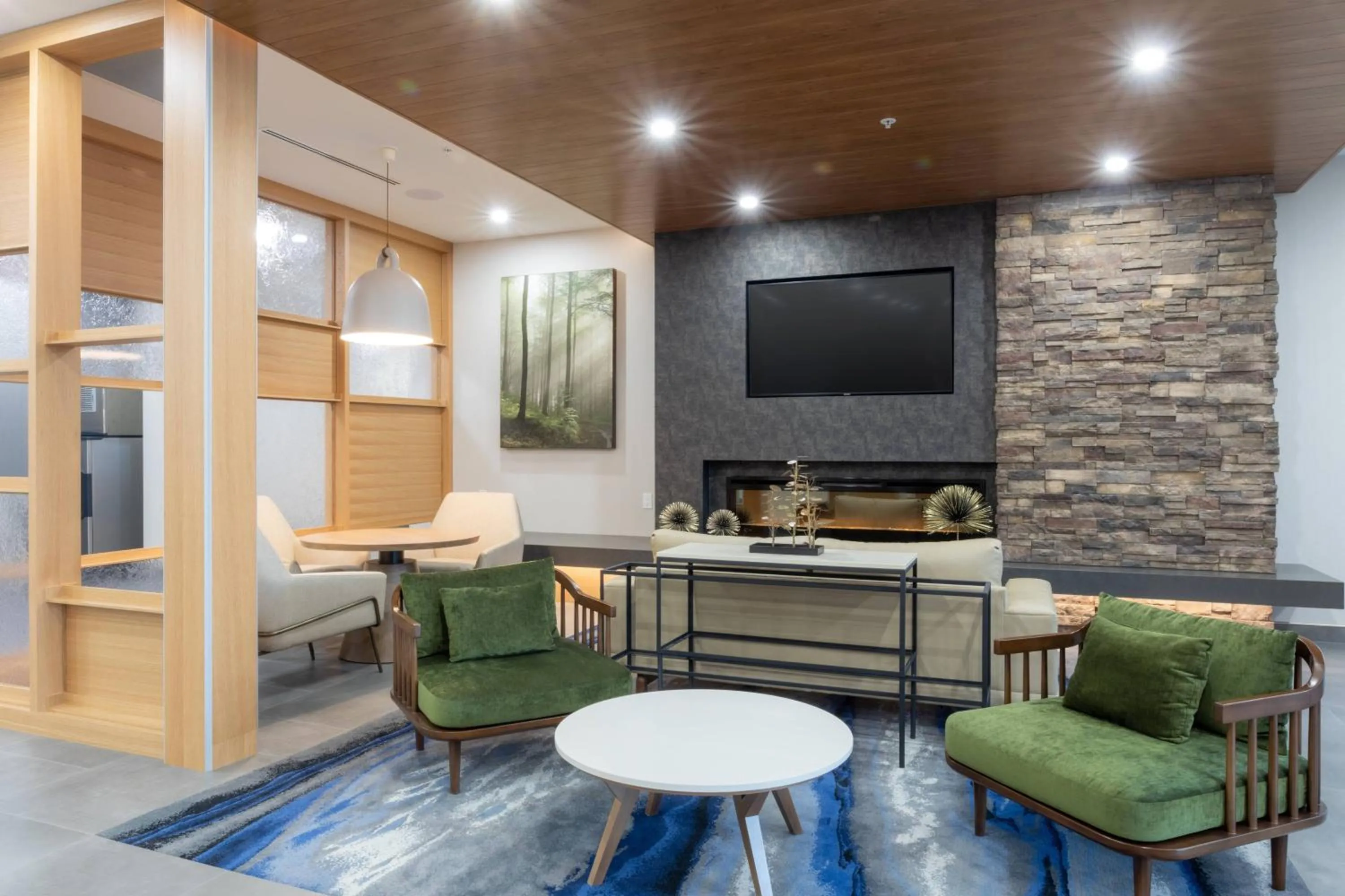 Lobby or reception in Fairfield Inn & Suites by Marriott Salmon Arm