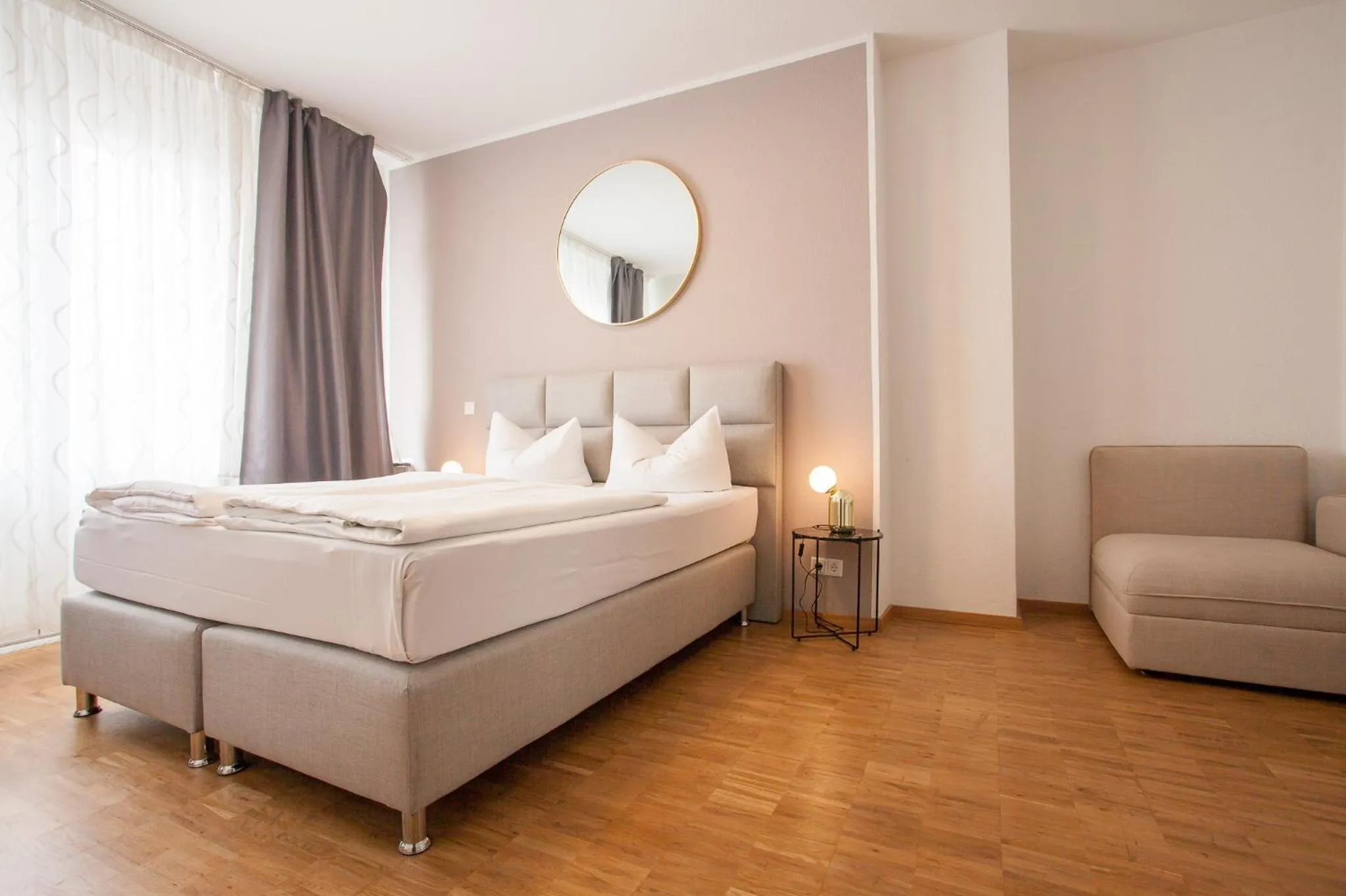 Bed in TM Hotel Düsseldorf