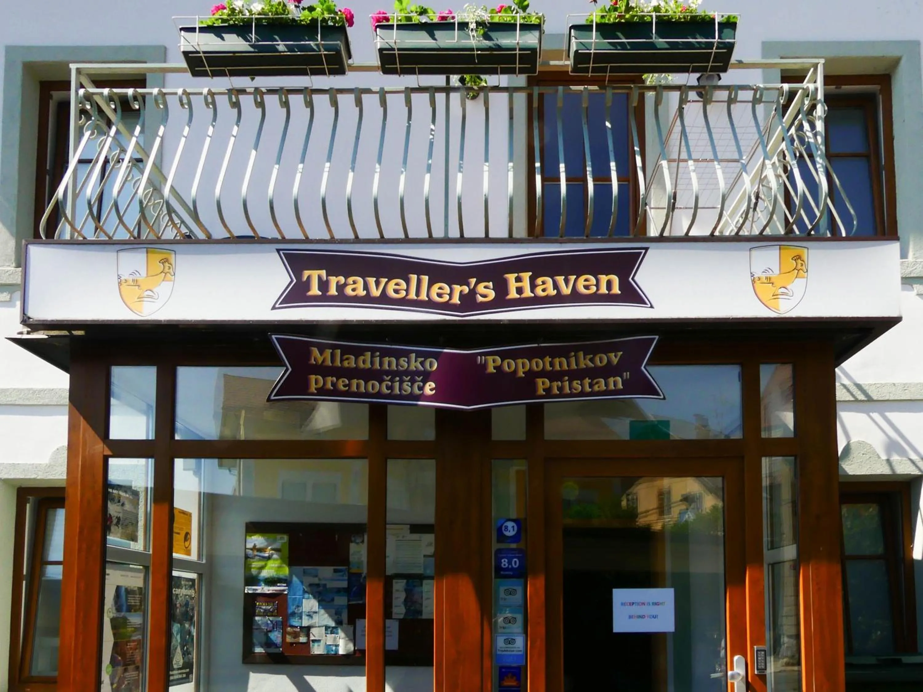 Facade/entrance in Travellers' Haven Hostel