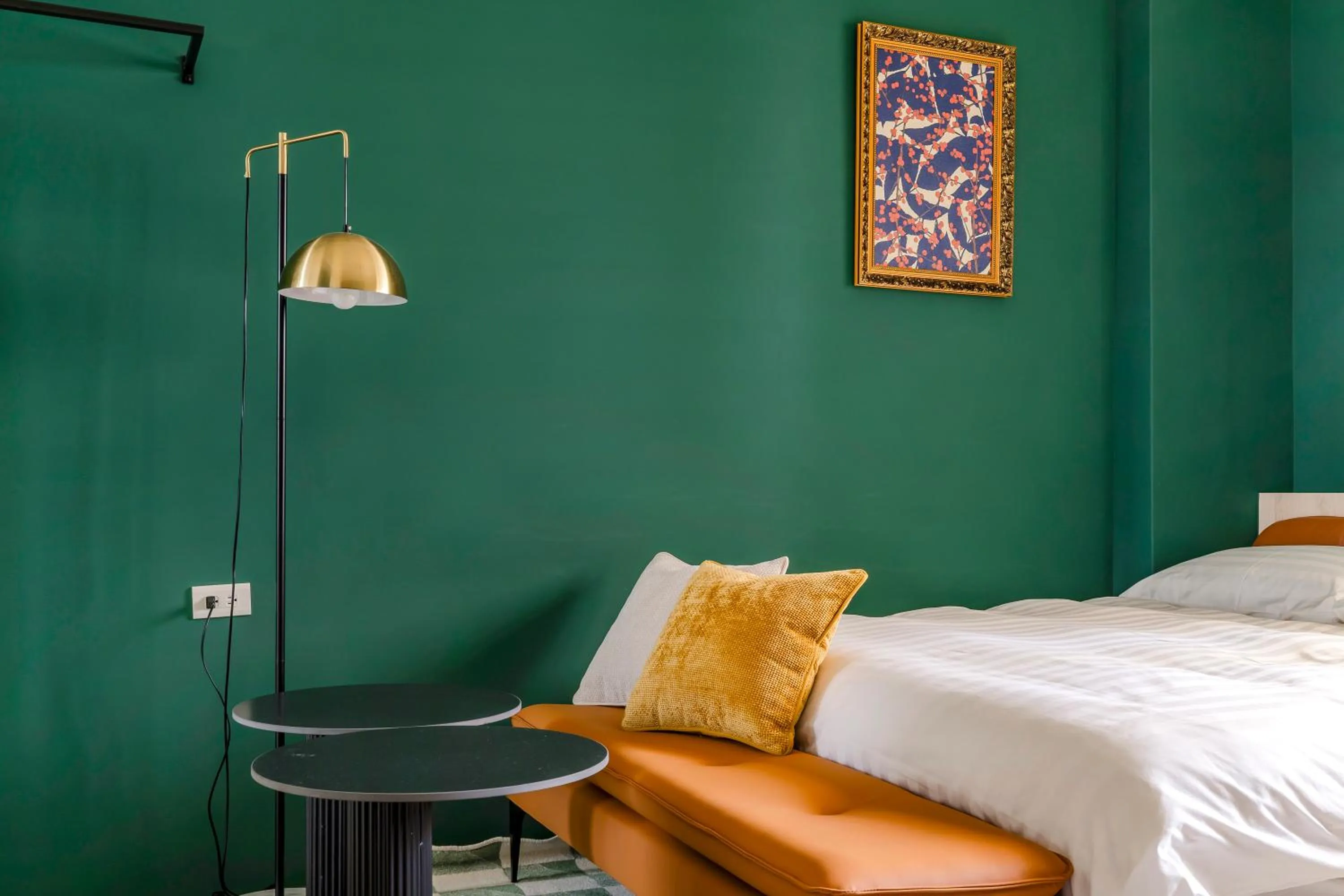 Bed in Chill Style Smart Stay