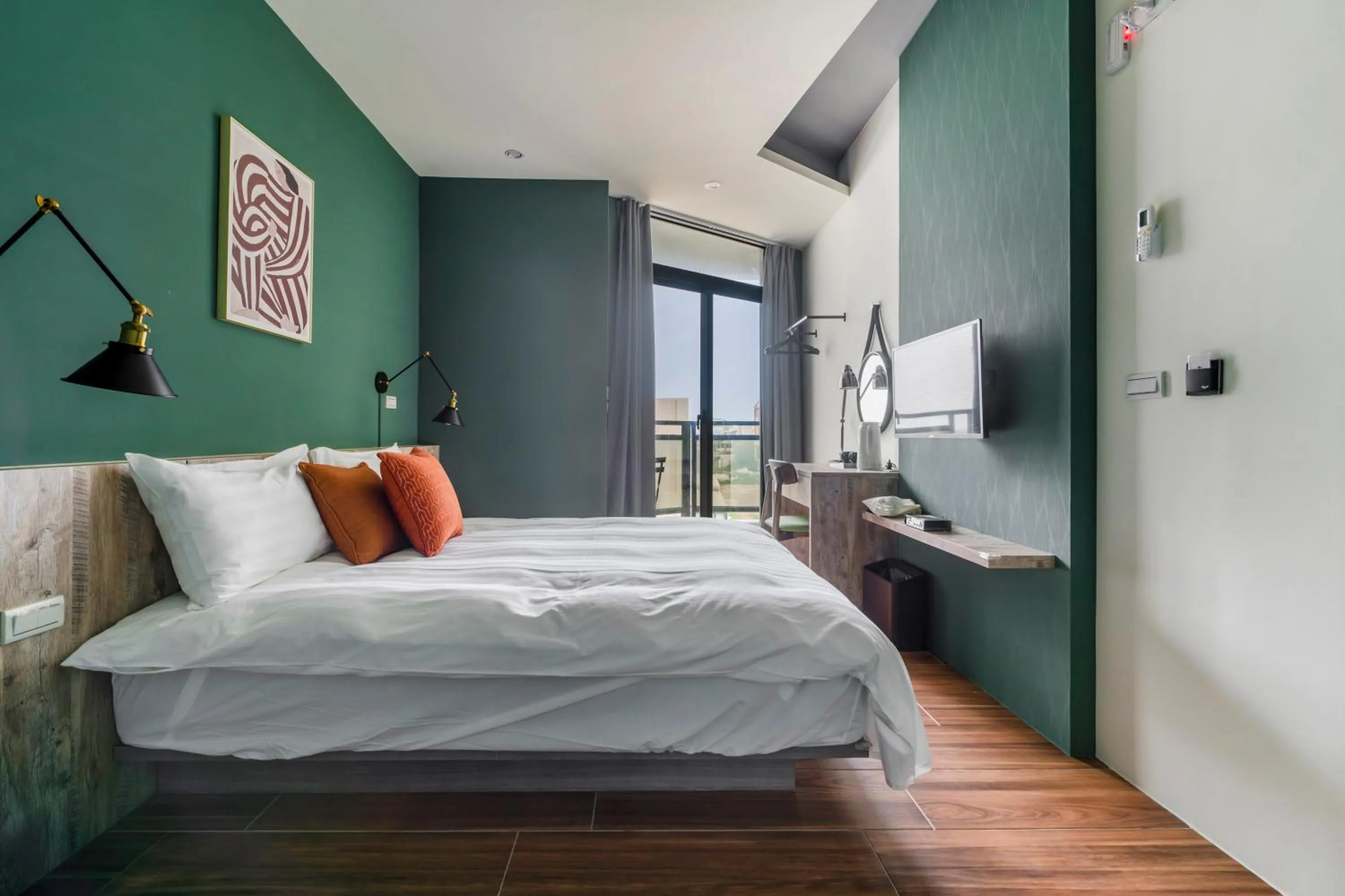 Photo of the whole room, Bed in Chill Style Smart Stay