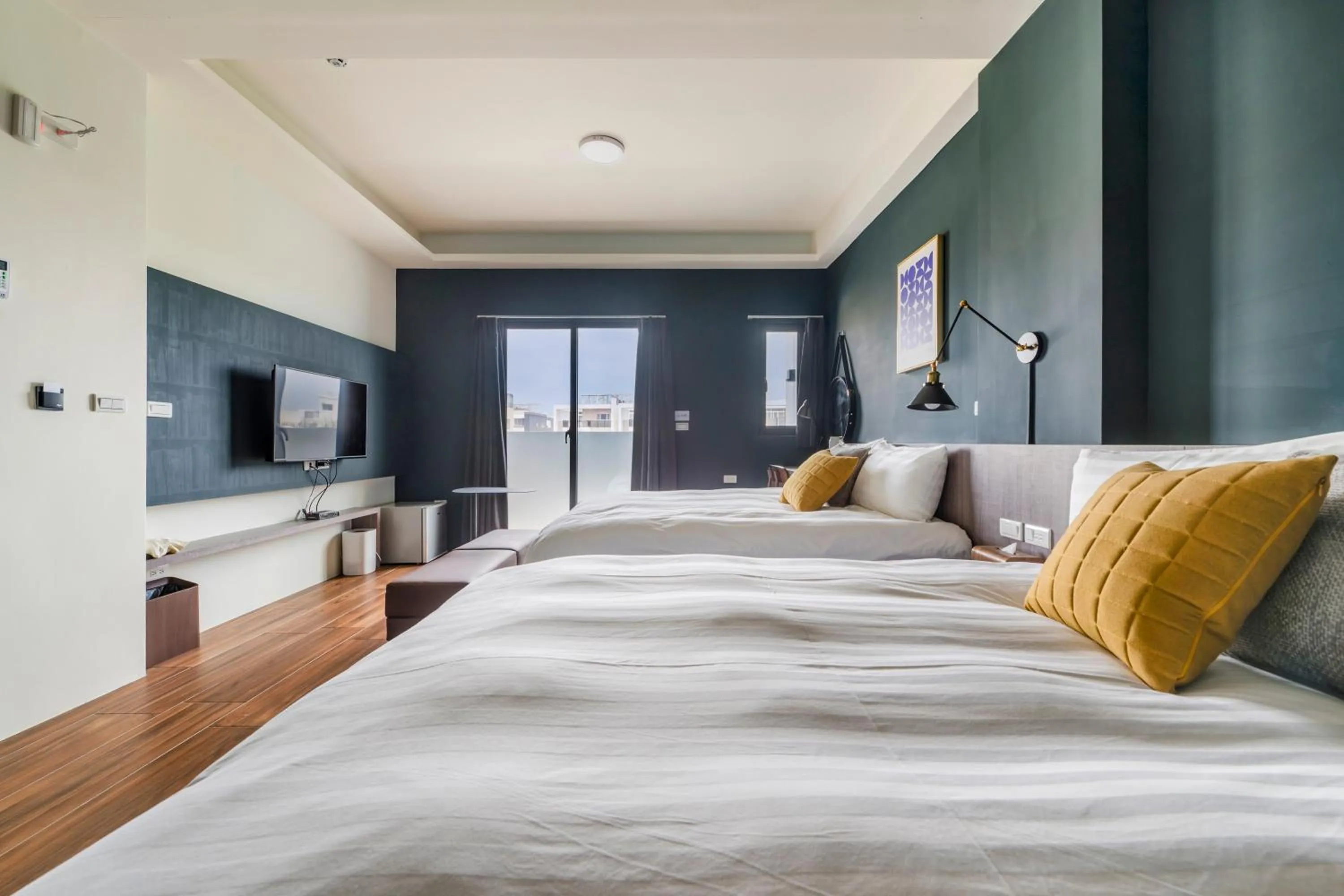 Photo of the whole room, Bed in Chill Style Smart Stay