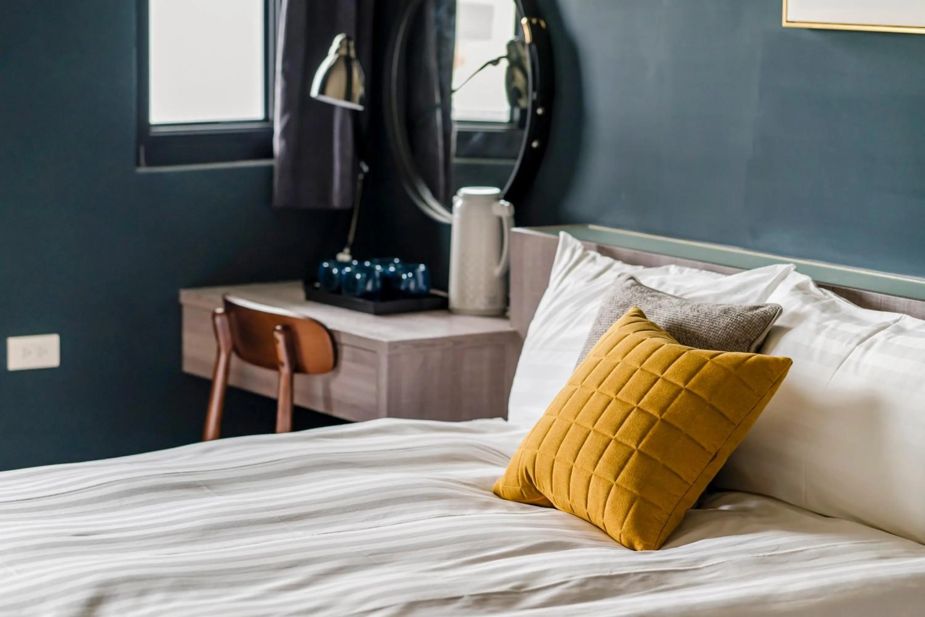 Bed in Chill Style Smart Stay