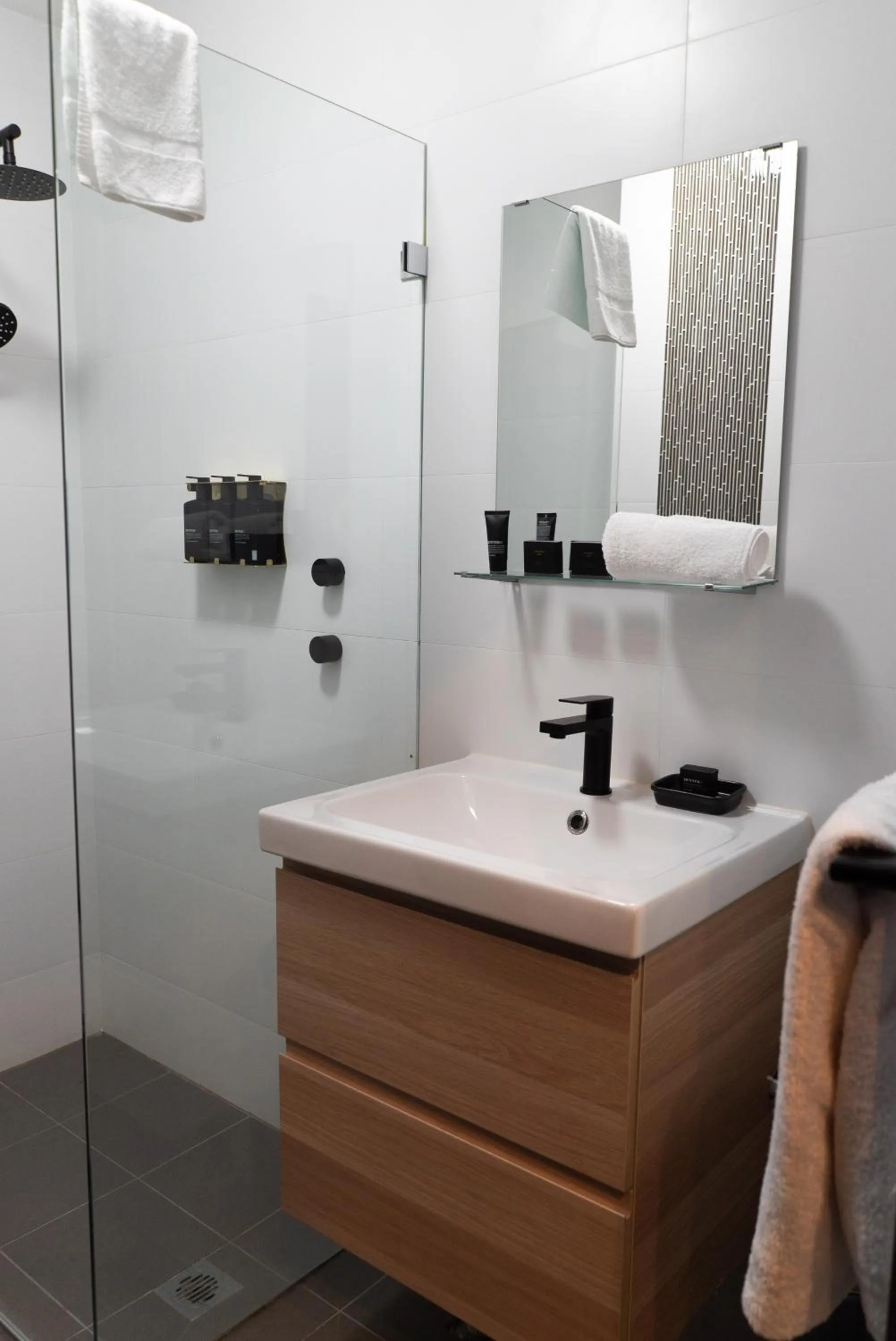 Shower in The Blue Hotel Bondi