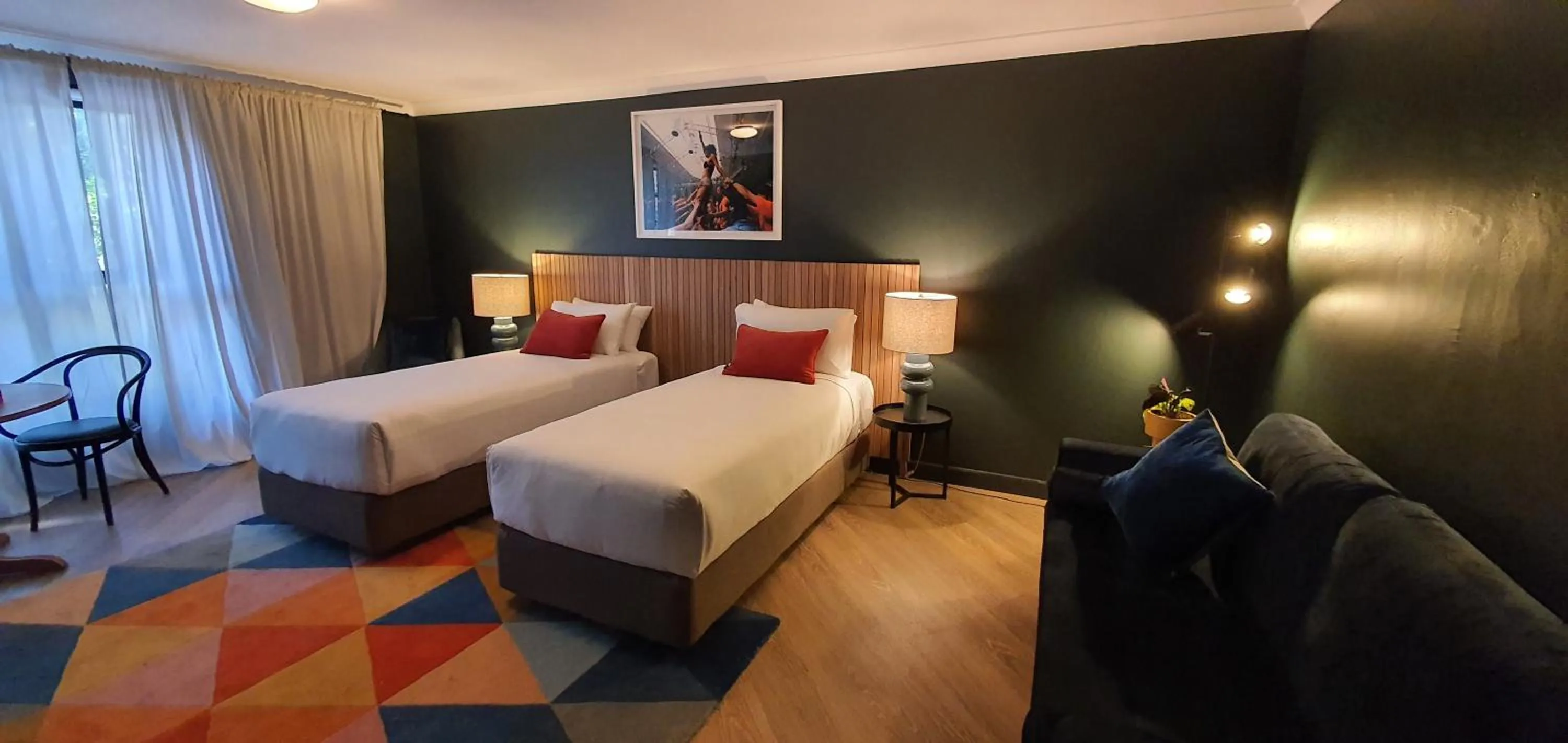 Photo of the whole room, Bed in The Blue Hotel Bondi