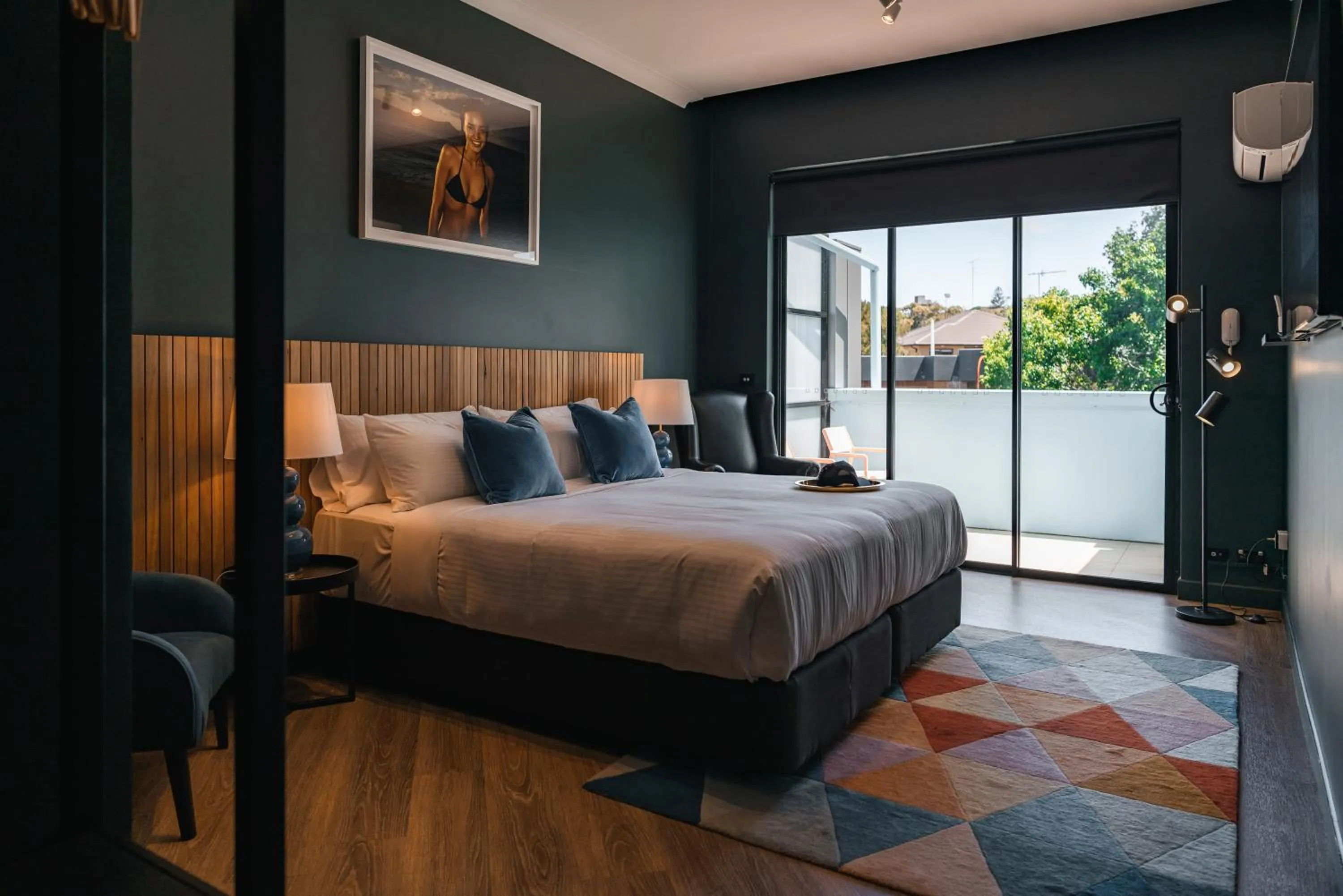 Bedroom, Bed in The Blue Hotel Bondi