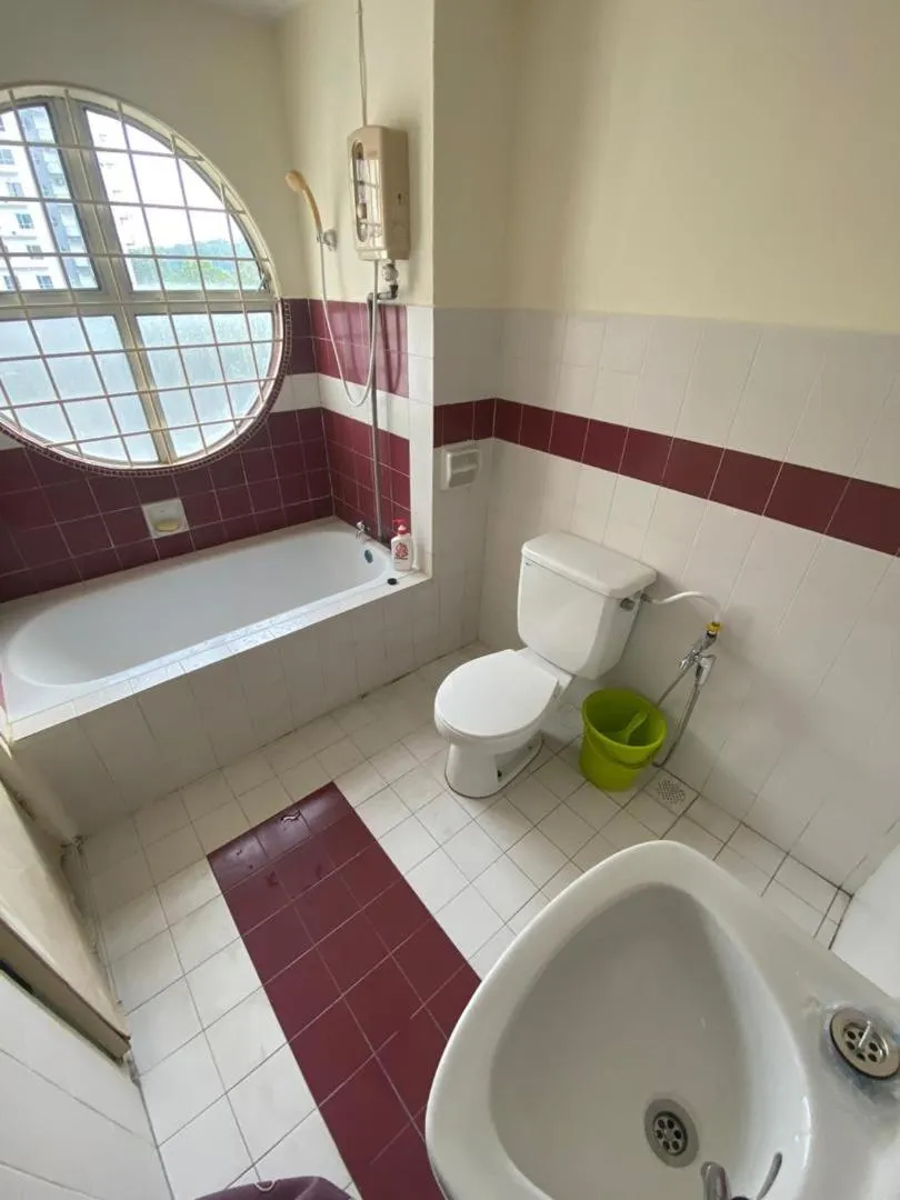 Marina Apartment 3R2B