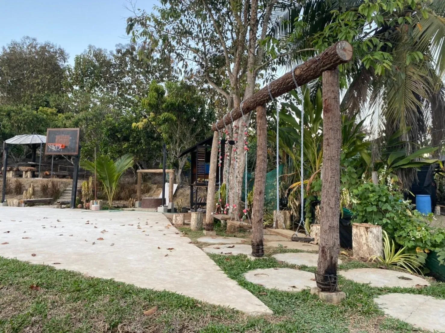 Day in Nokkamin Home Chiang Dao