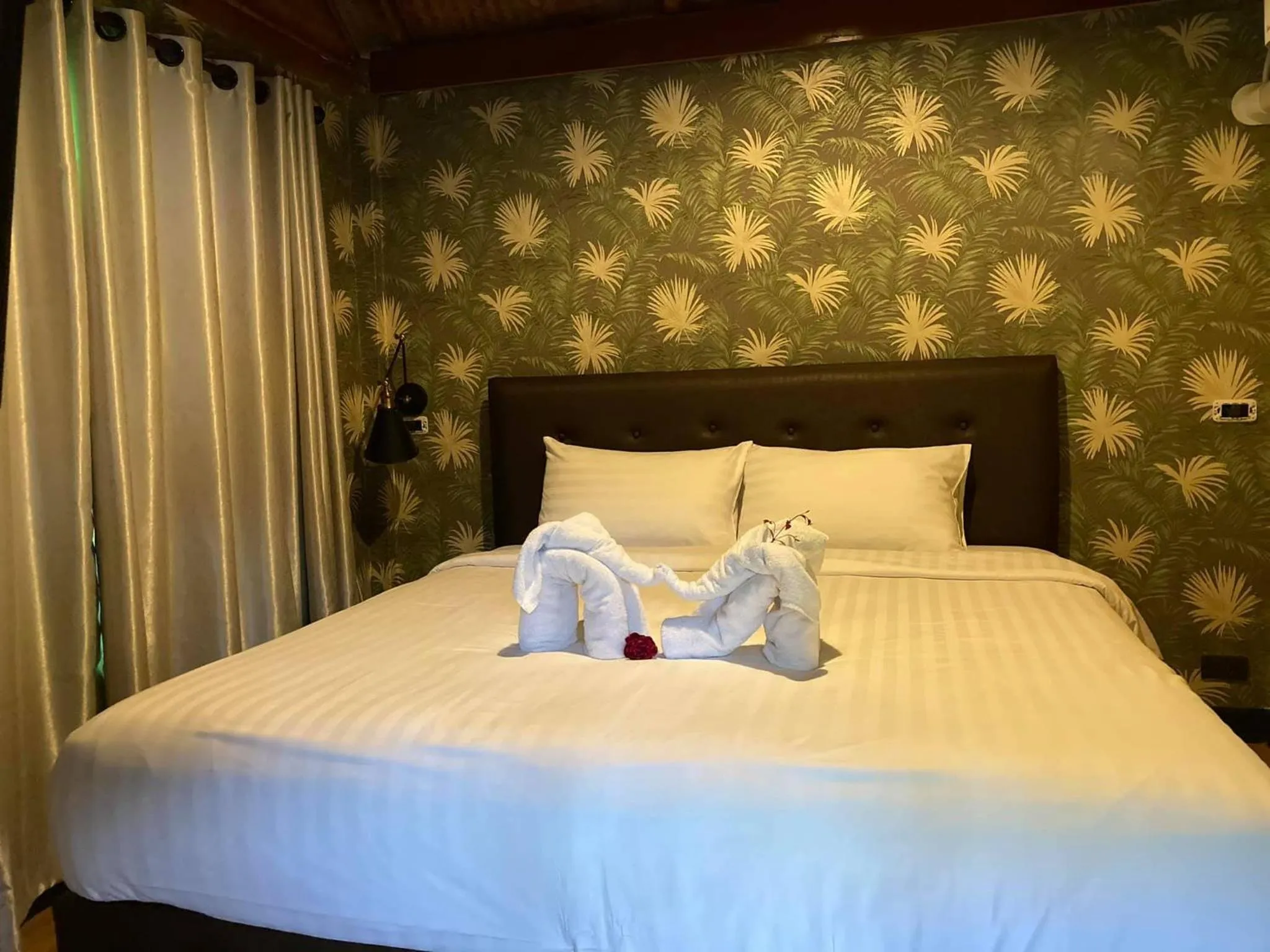 Photo of the whole room, Bed in Nokkamin Home Chiang Dao