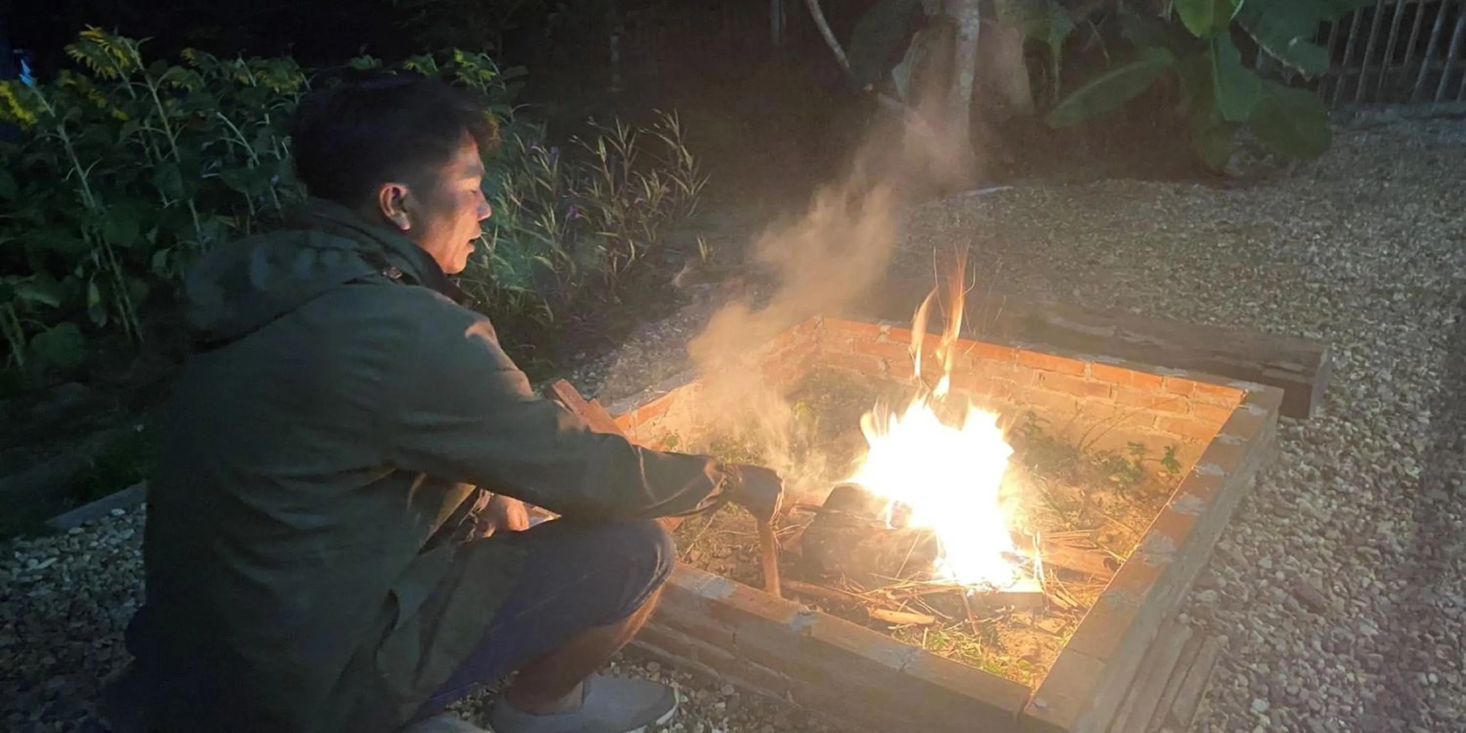 group of guests in Nokkamin Home Chiang Dao