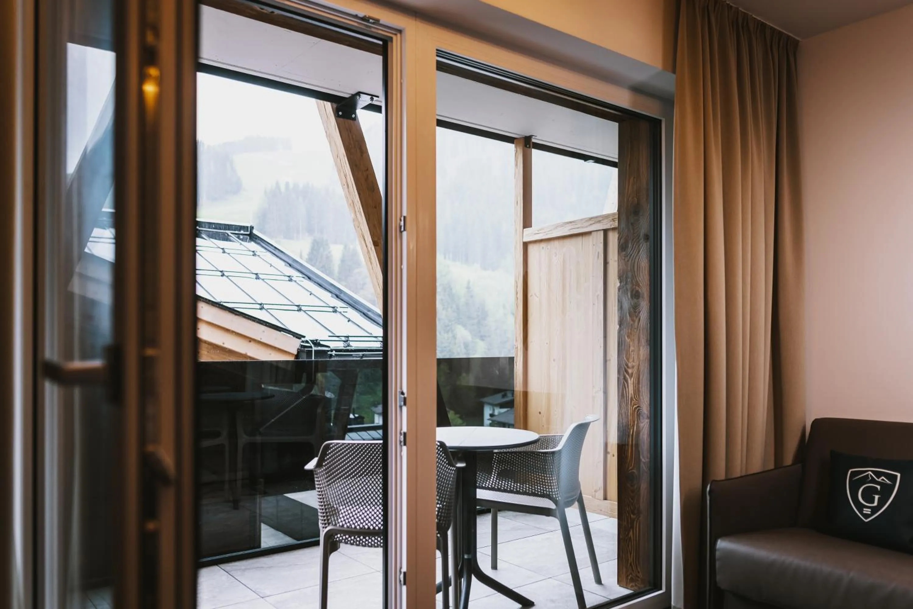 Balcony/Terrace in GLEMM by AvenidA Superior Hotel & Residences